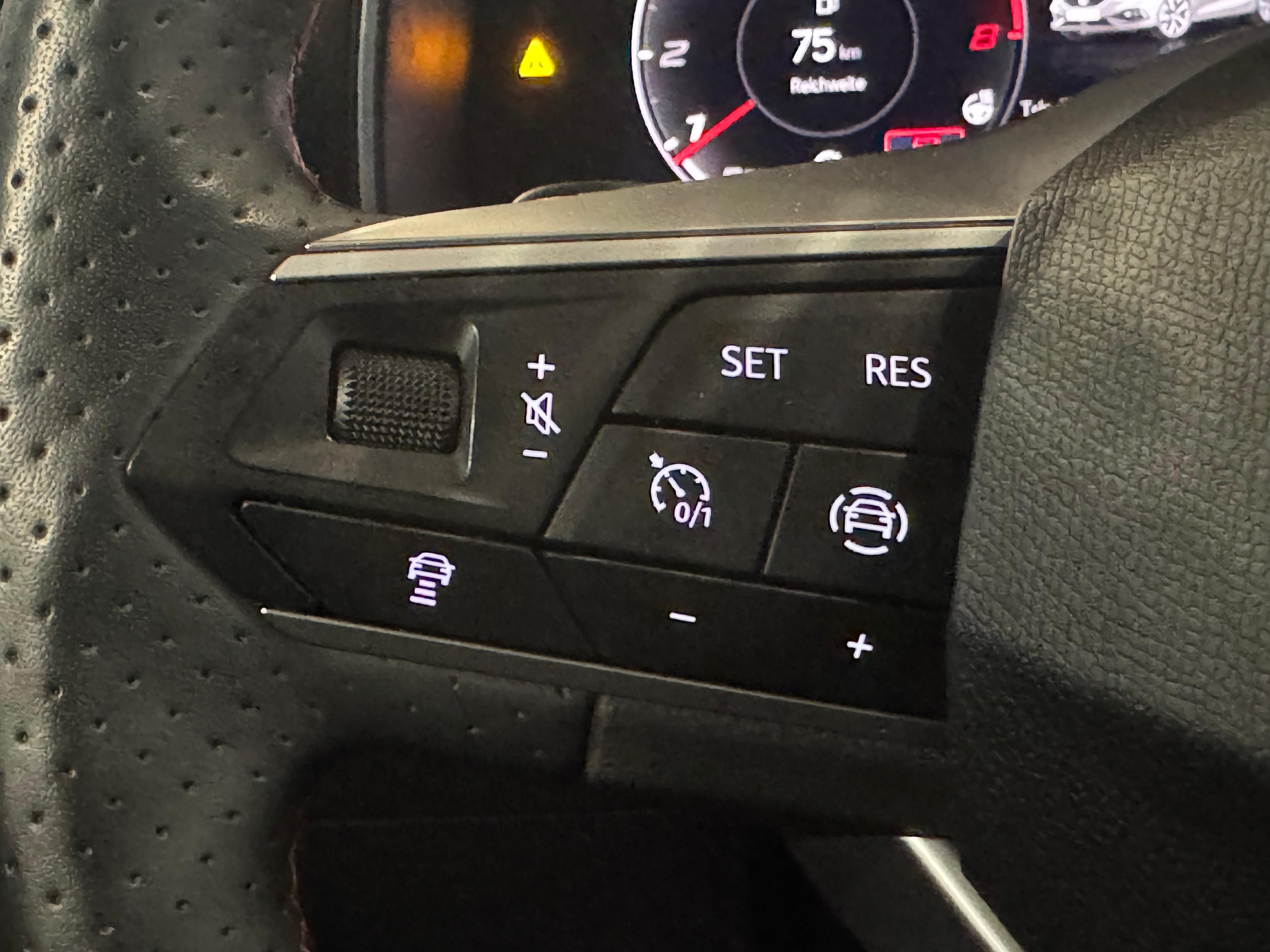 listing desktop thumbnail image 20