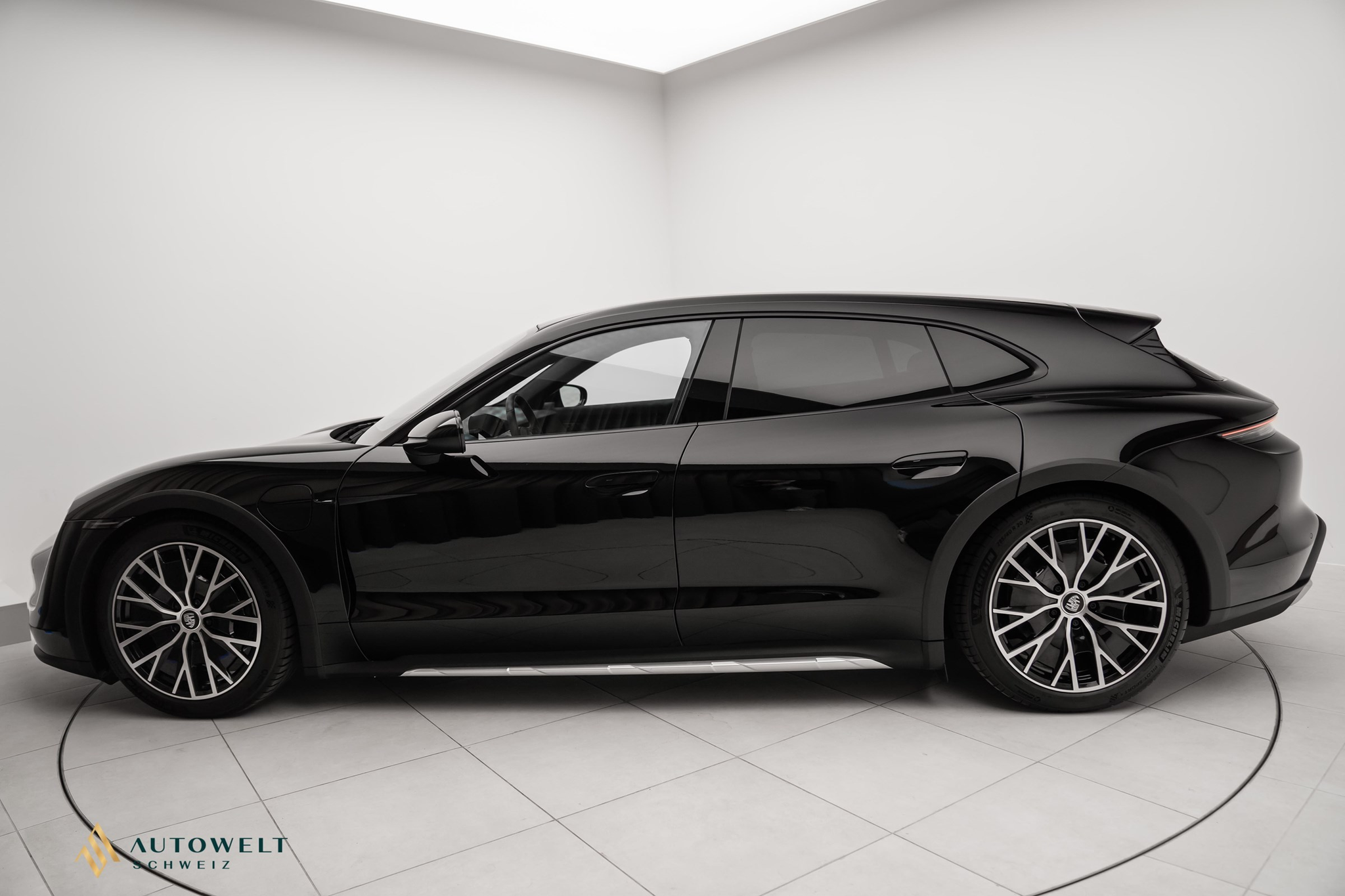 car-image-1
