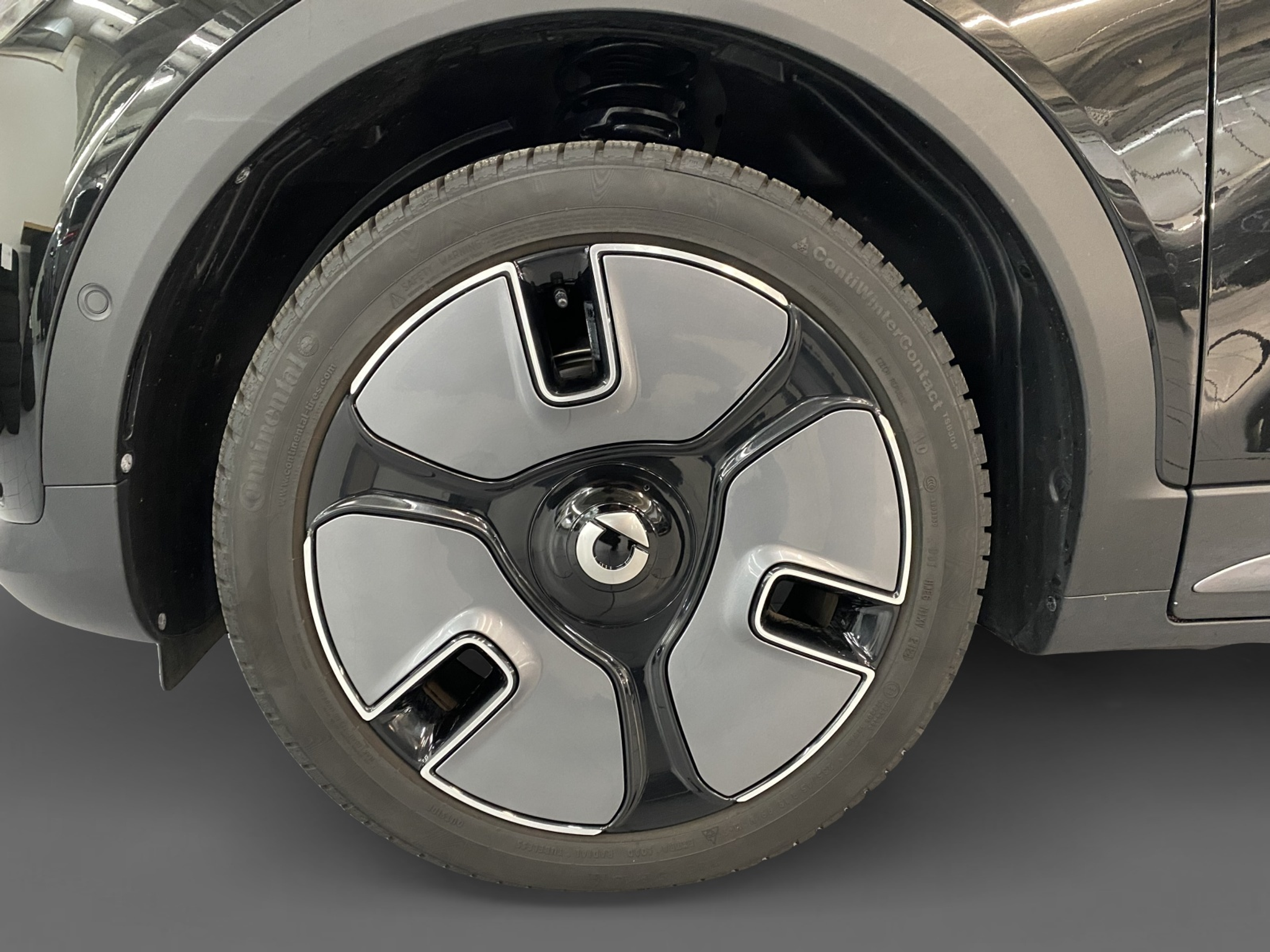 listing desktop thumbnail image 5