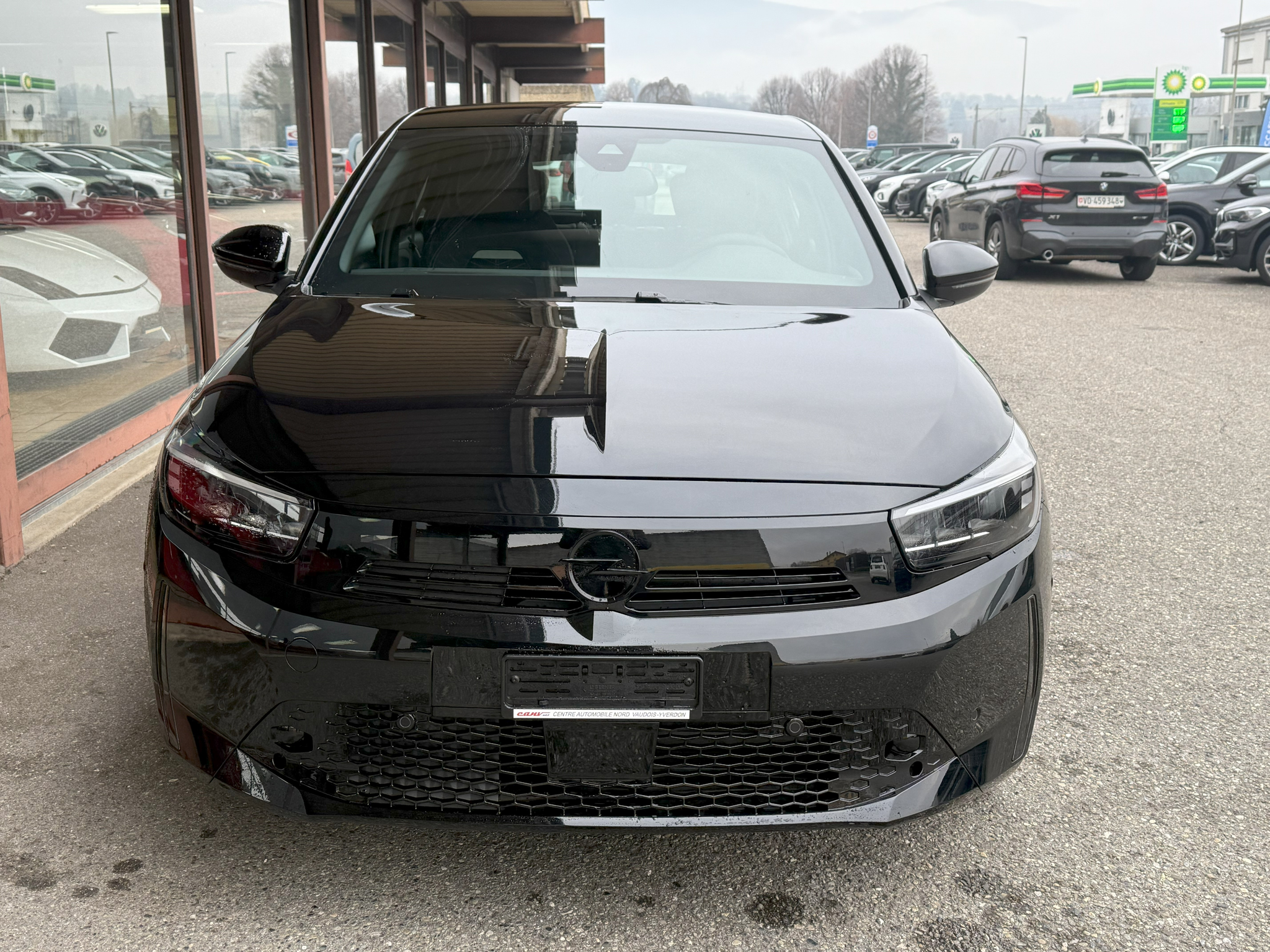 listing desktop thumbnail image 2