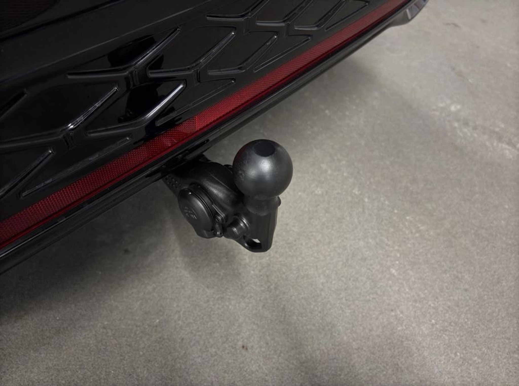 listing desktop thumbnail image 15