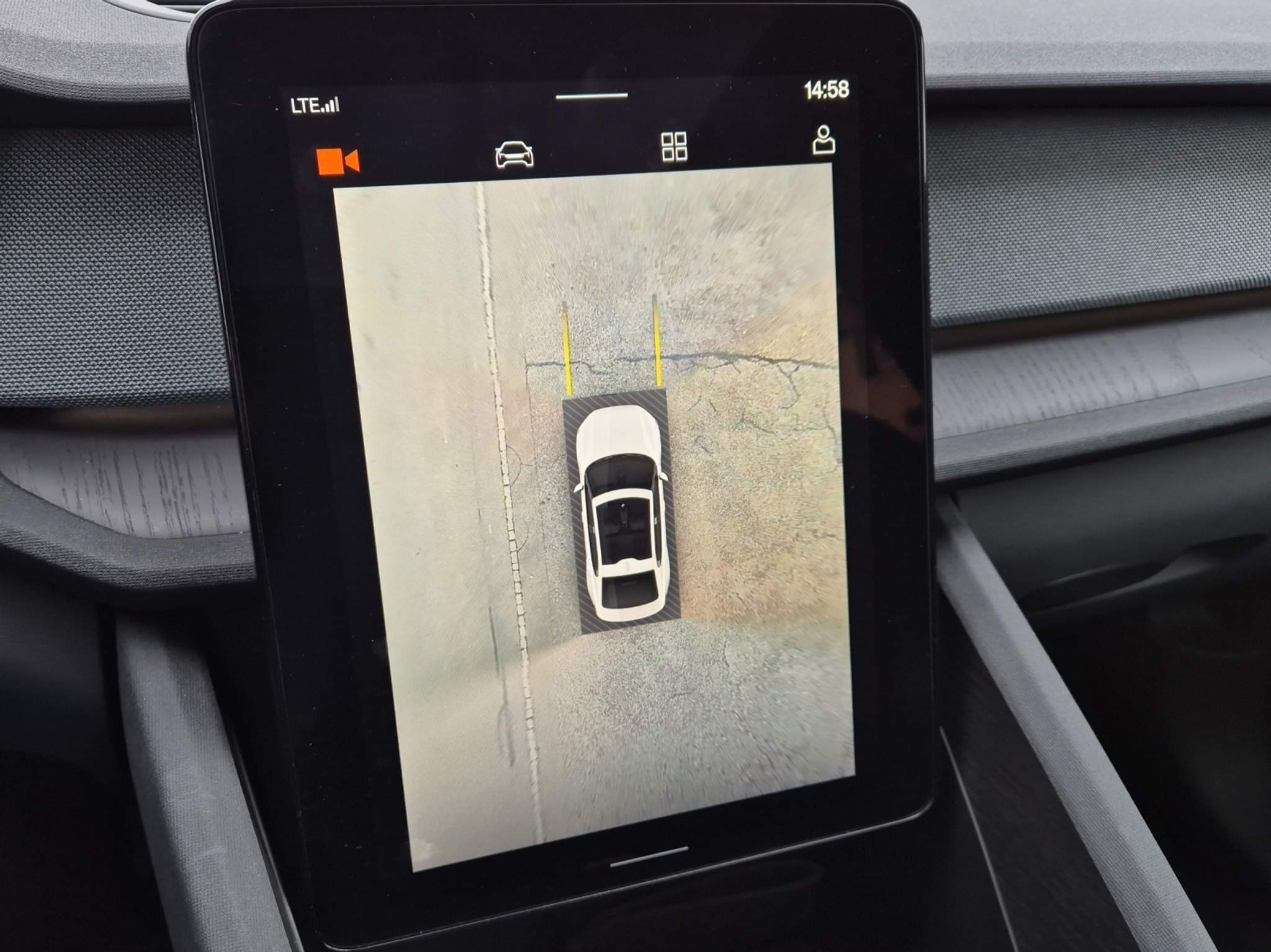 listing desktop thumbnail image 12