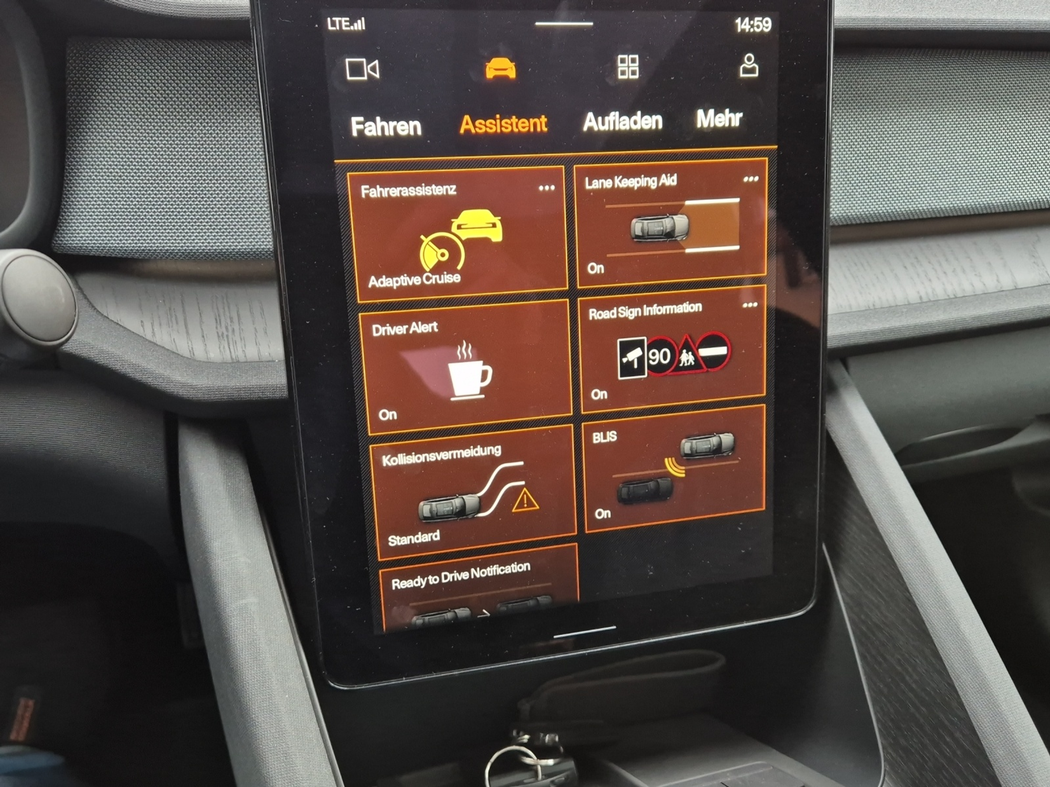 listing desktop thumbnail image 15