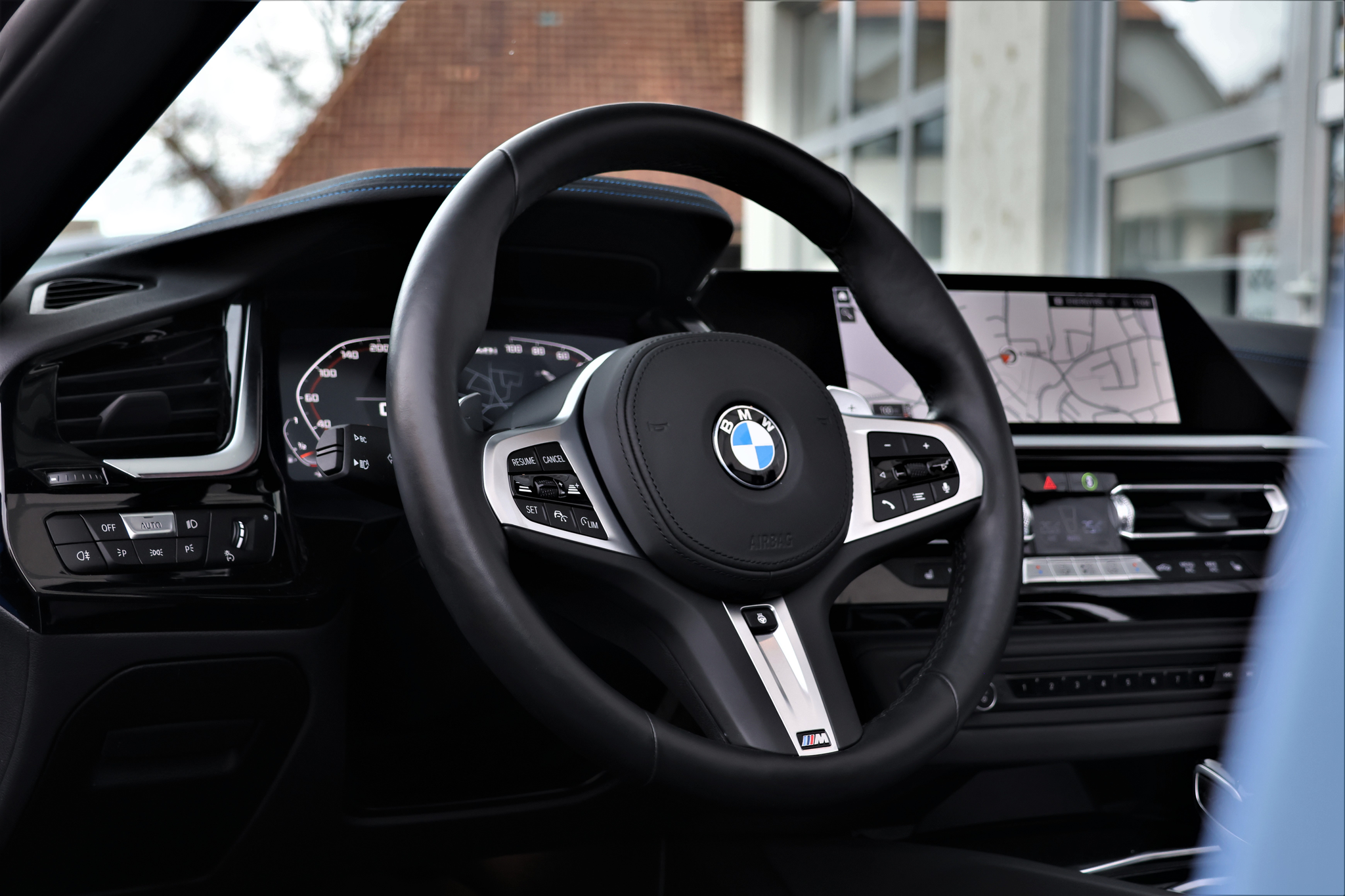 listing desktop thumbnail image 14