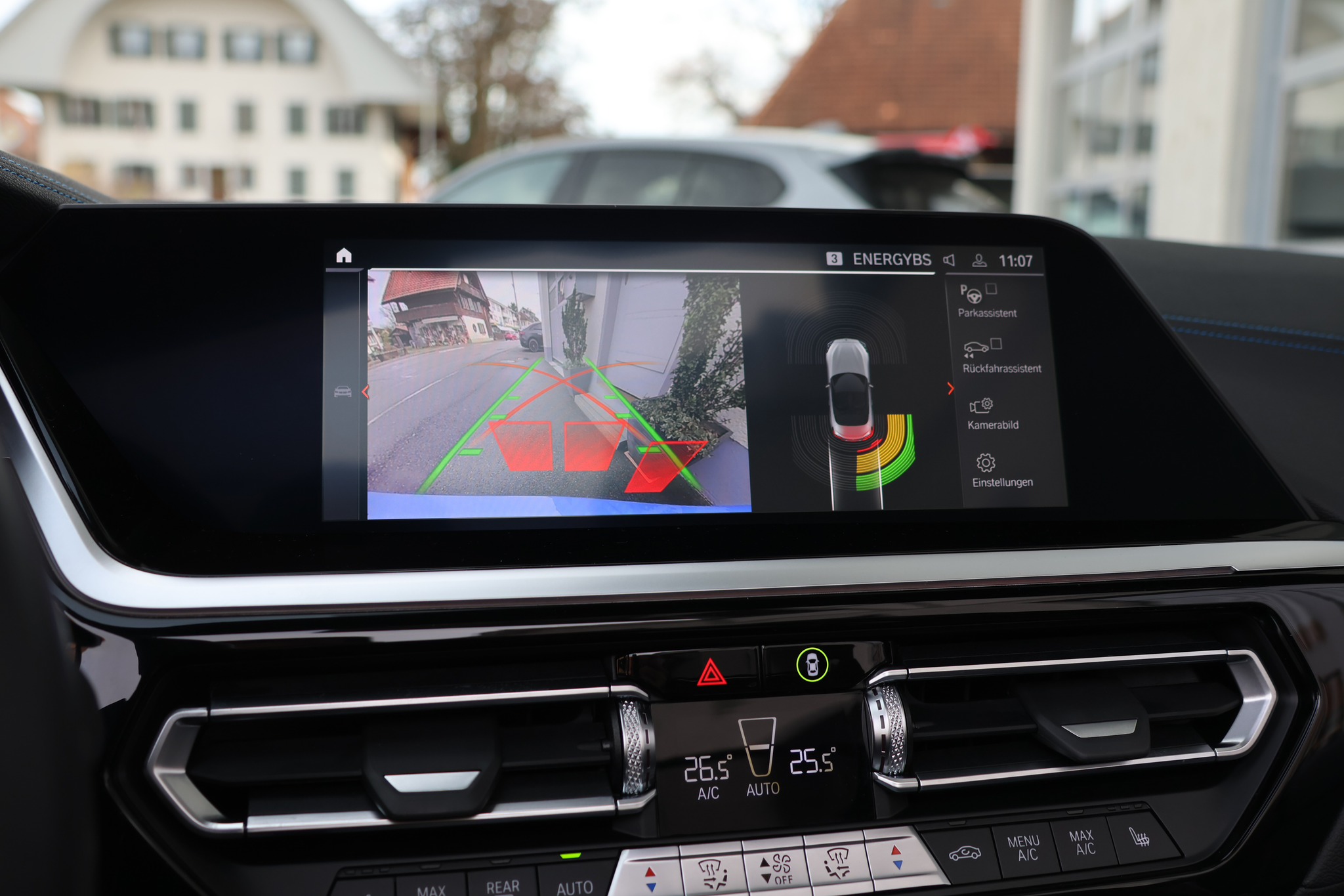 listing desktop thumbnail image 21