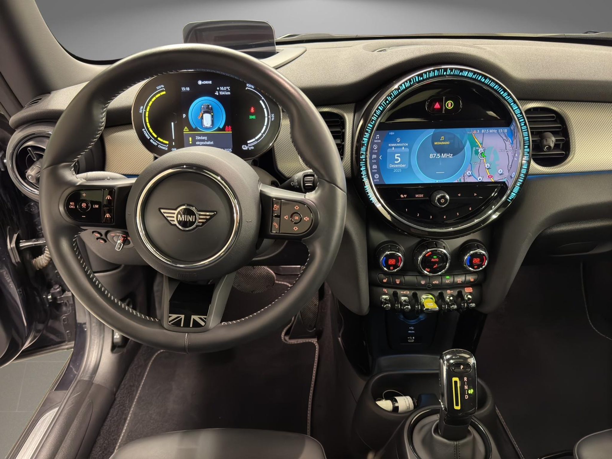 listing desktop thumbnail image 15