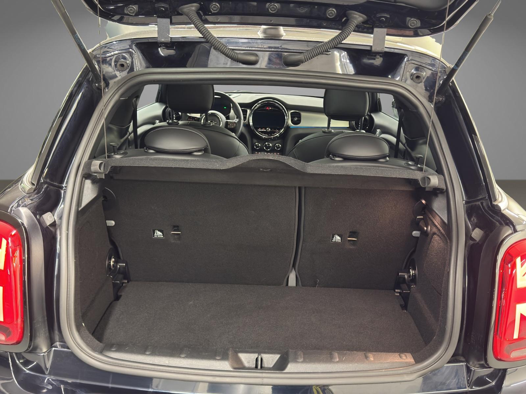 listing desktop thumbnail image 9