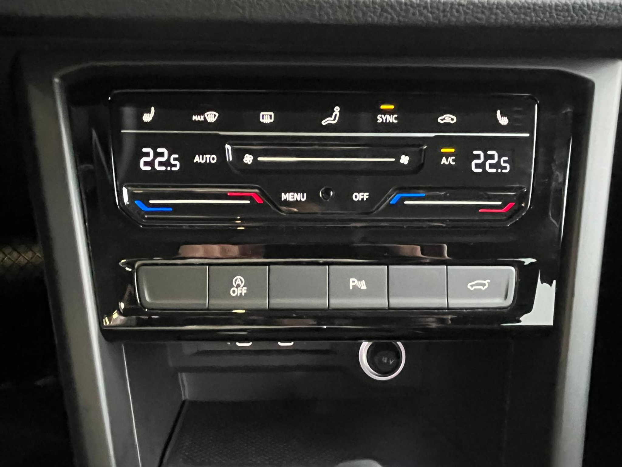 listing desktop thumbnail image 9