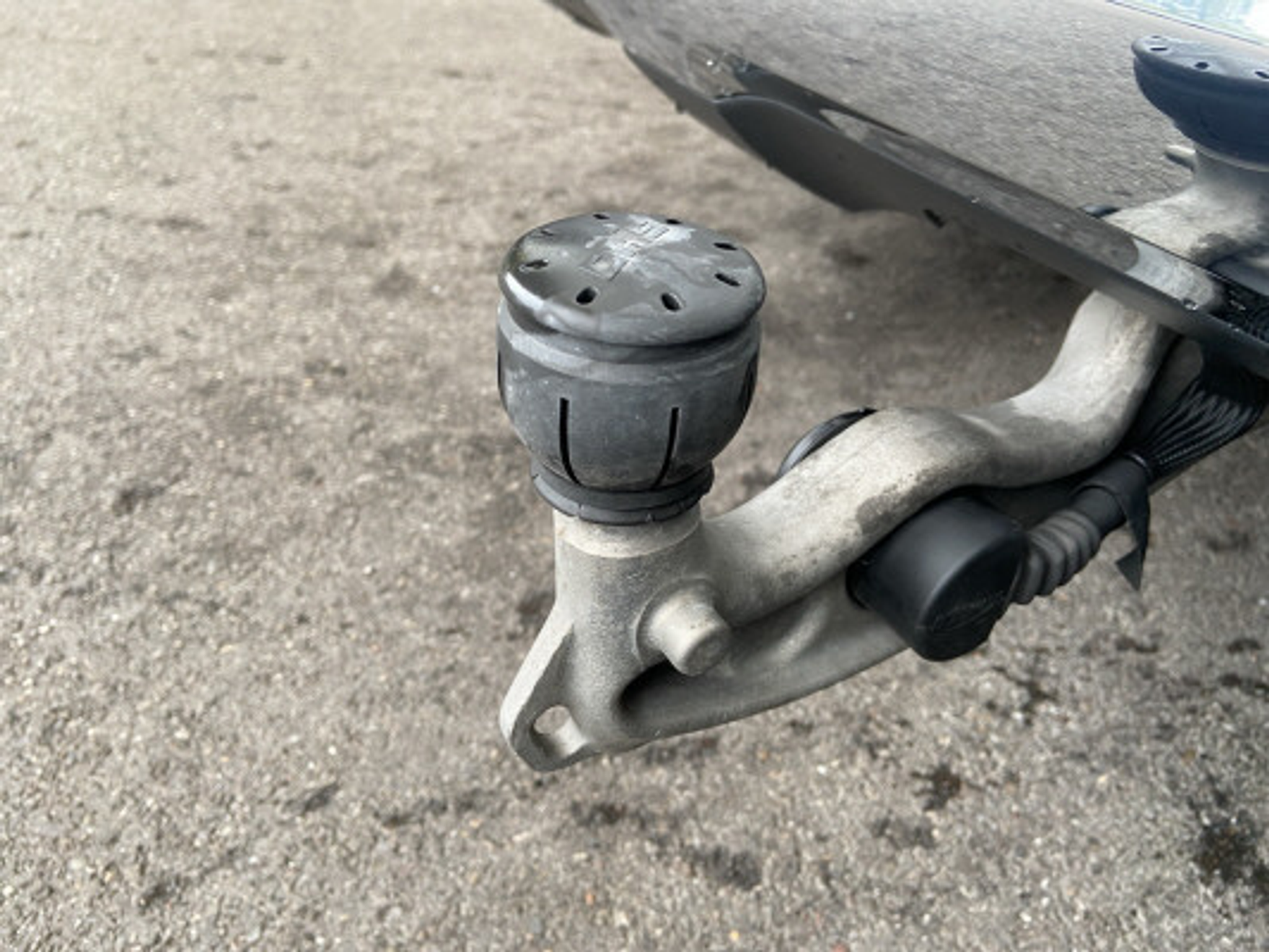 listing desktop thumbnail image 6