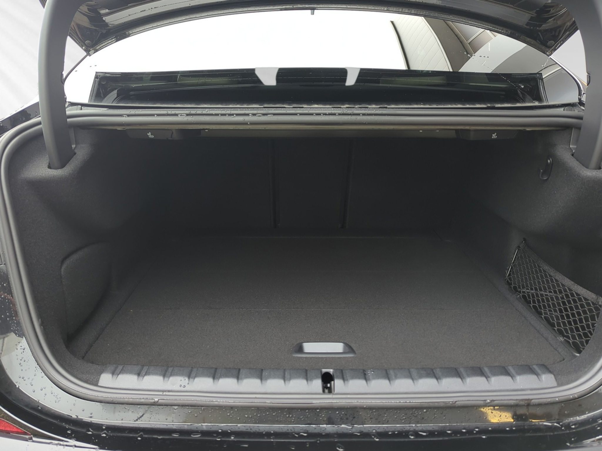 listing desktop thumbnail image 8