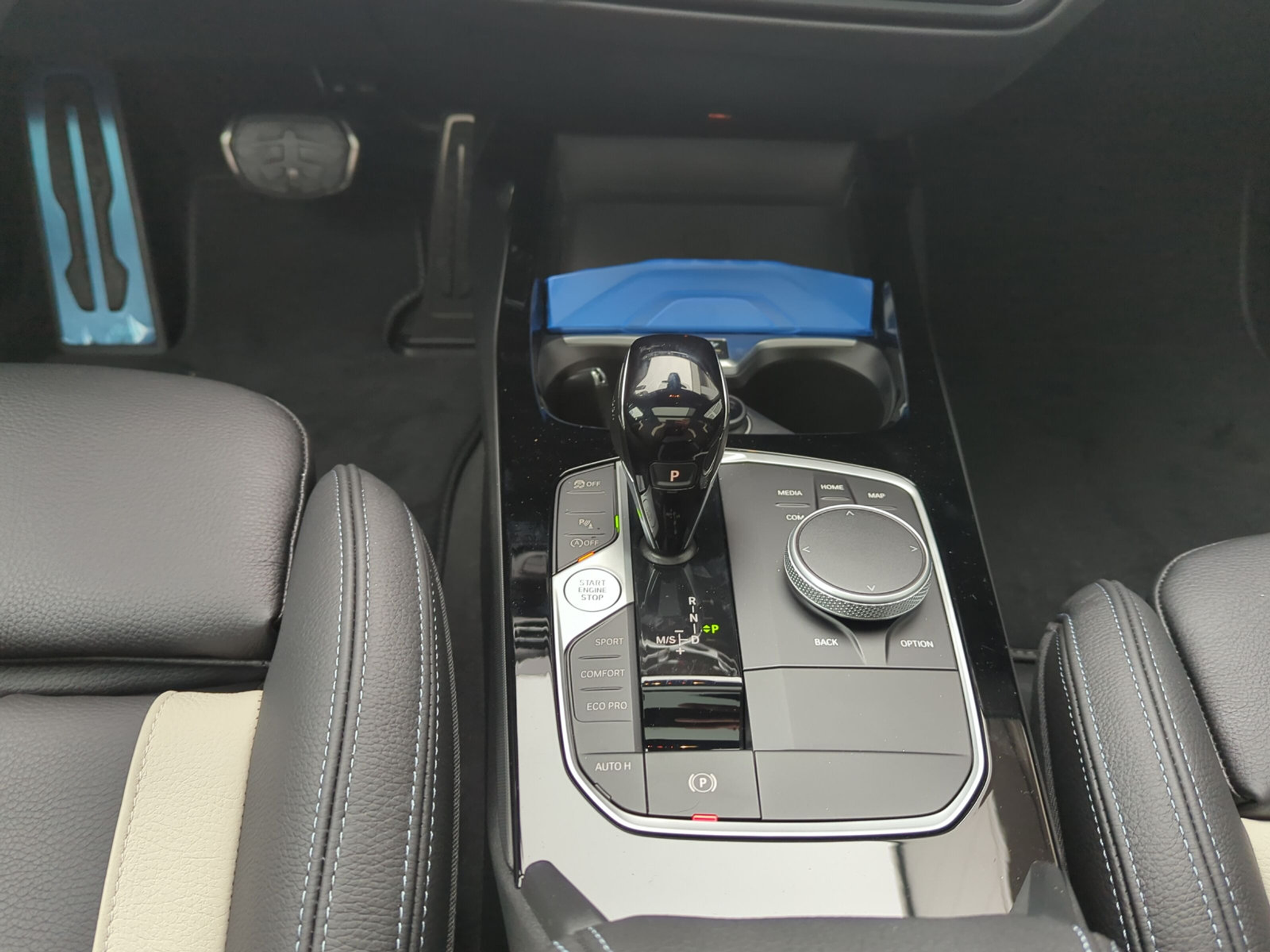 listing desktop thumbnail image 12