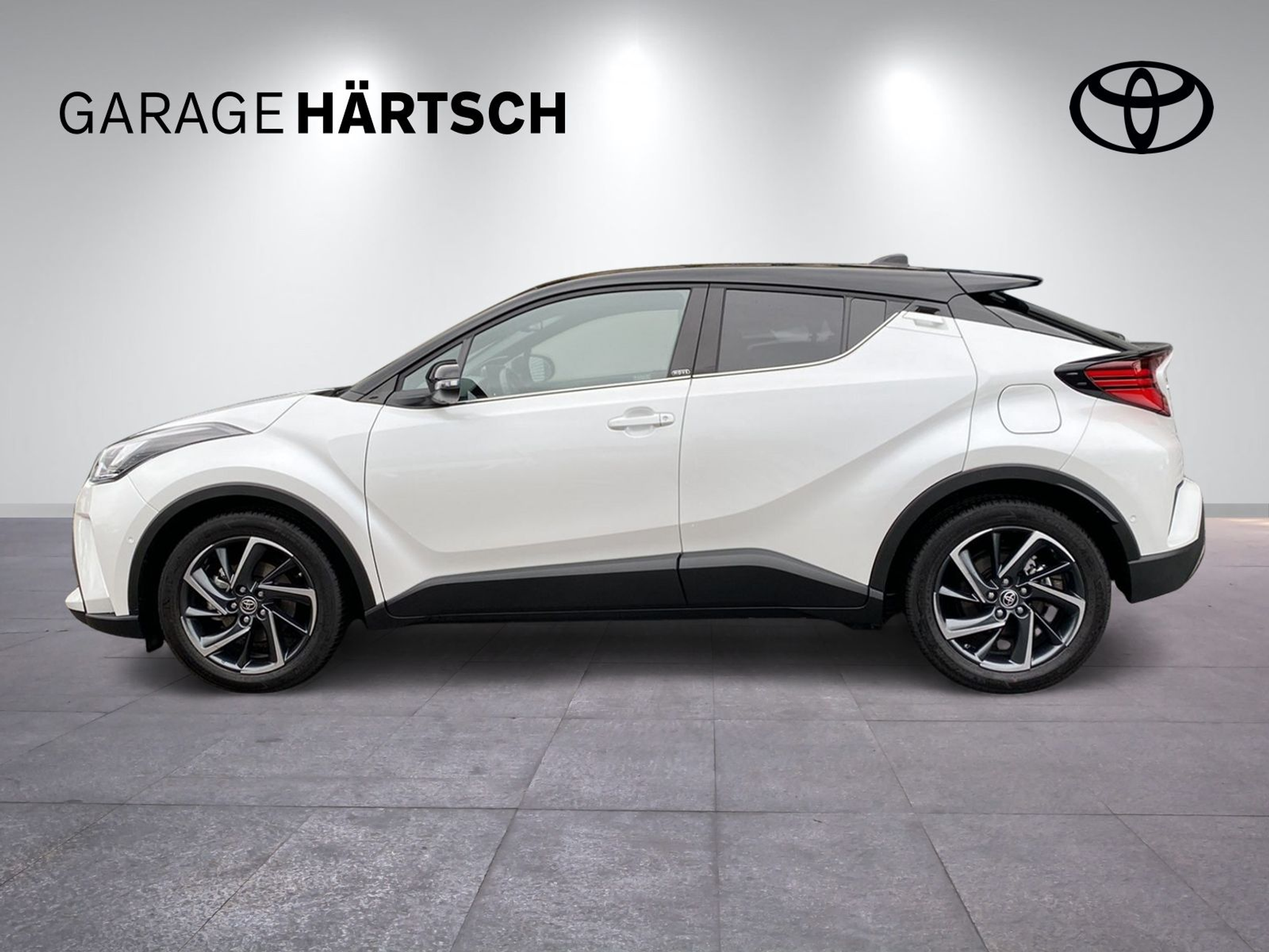 listing desktop thumbnail image 1