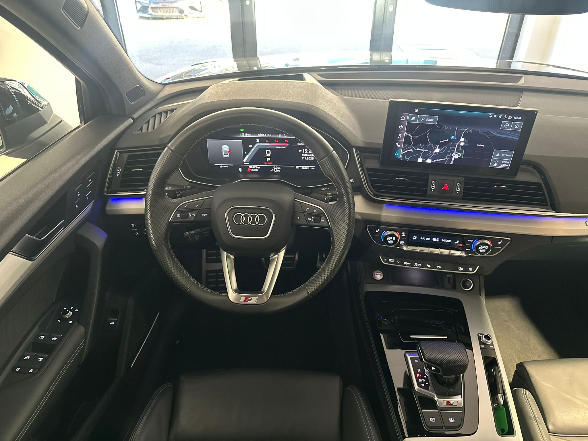 listing desktop thumbnail image 7