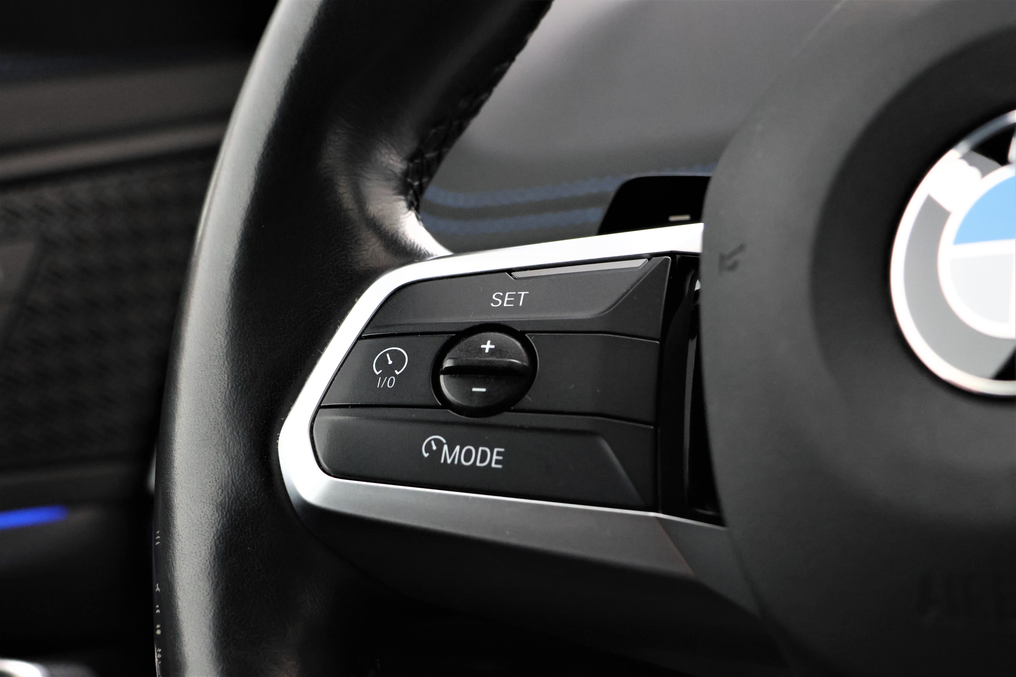 listing desktop thumbnail image 16