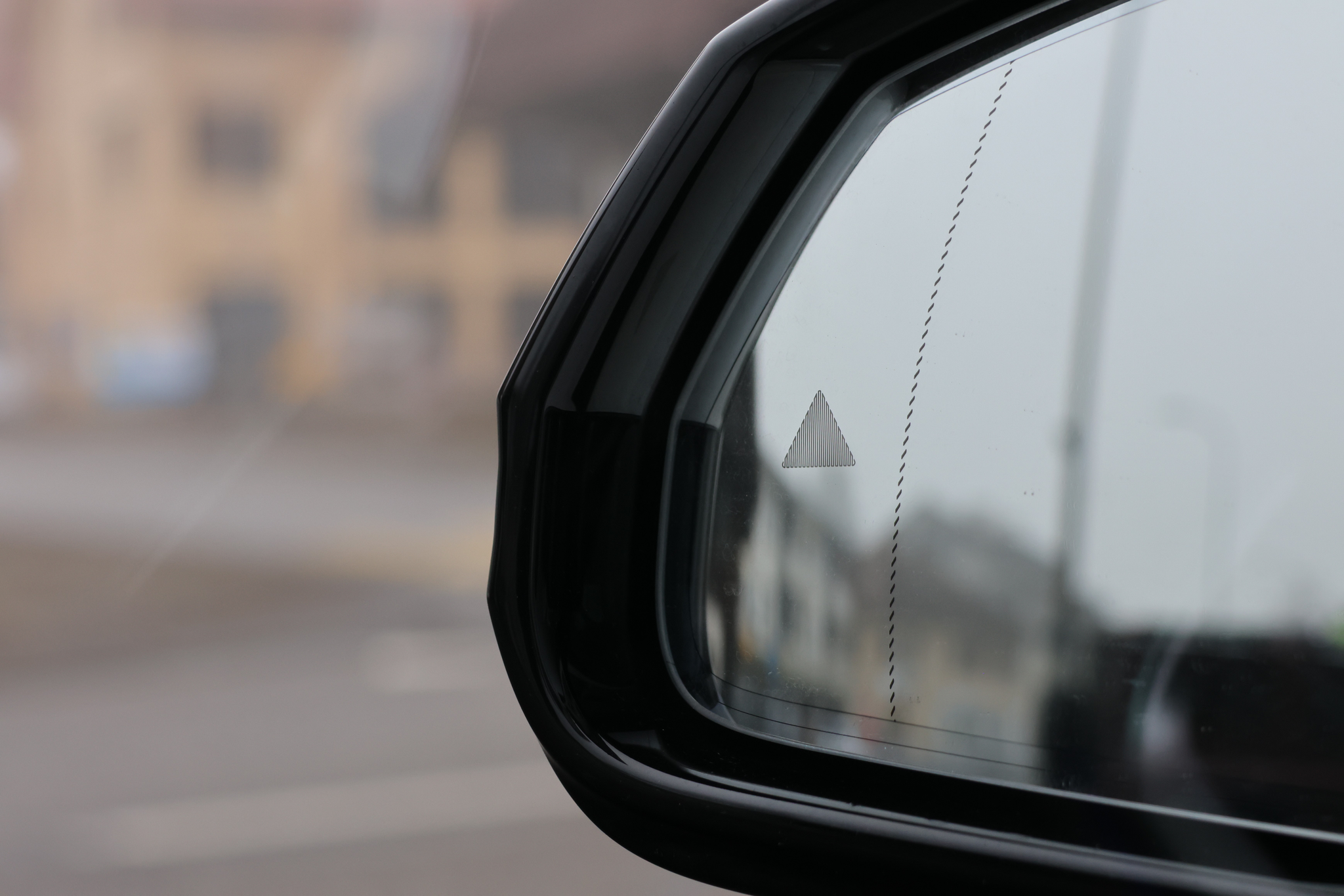 listing desktop thumbnail image 26