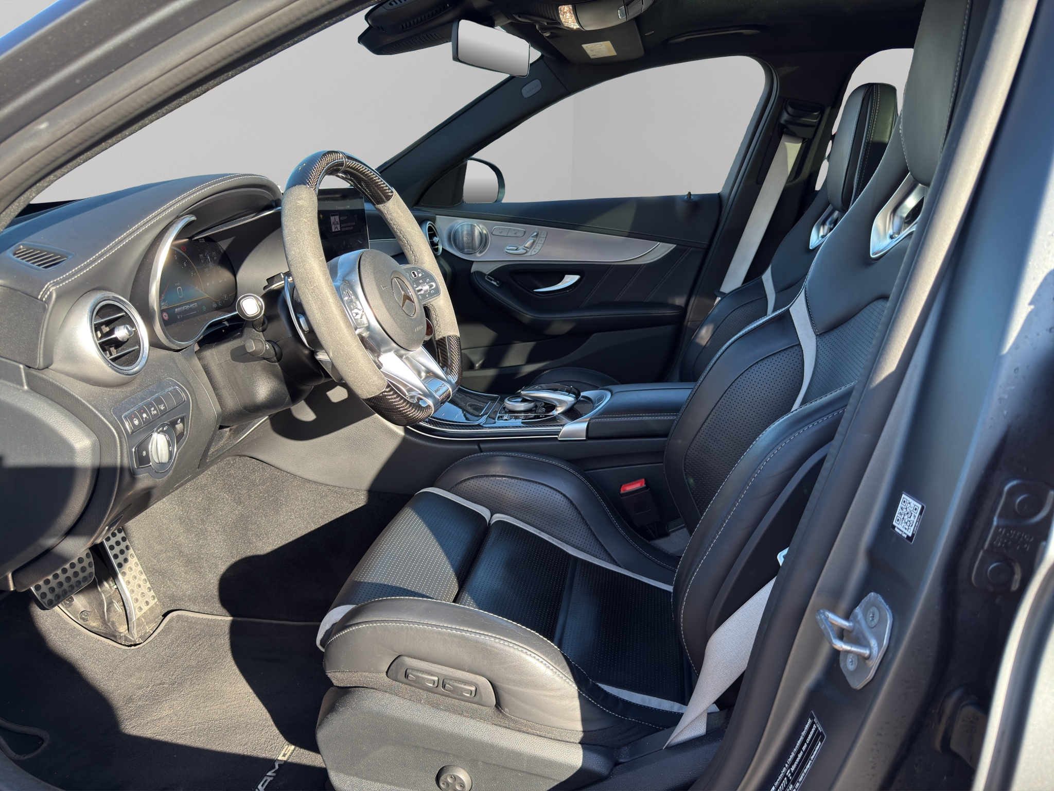 listing desktop thumbnail image 9