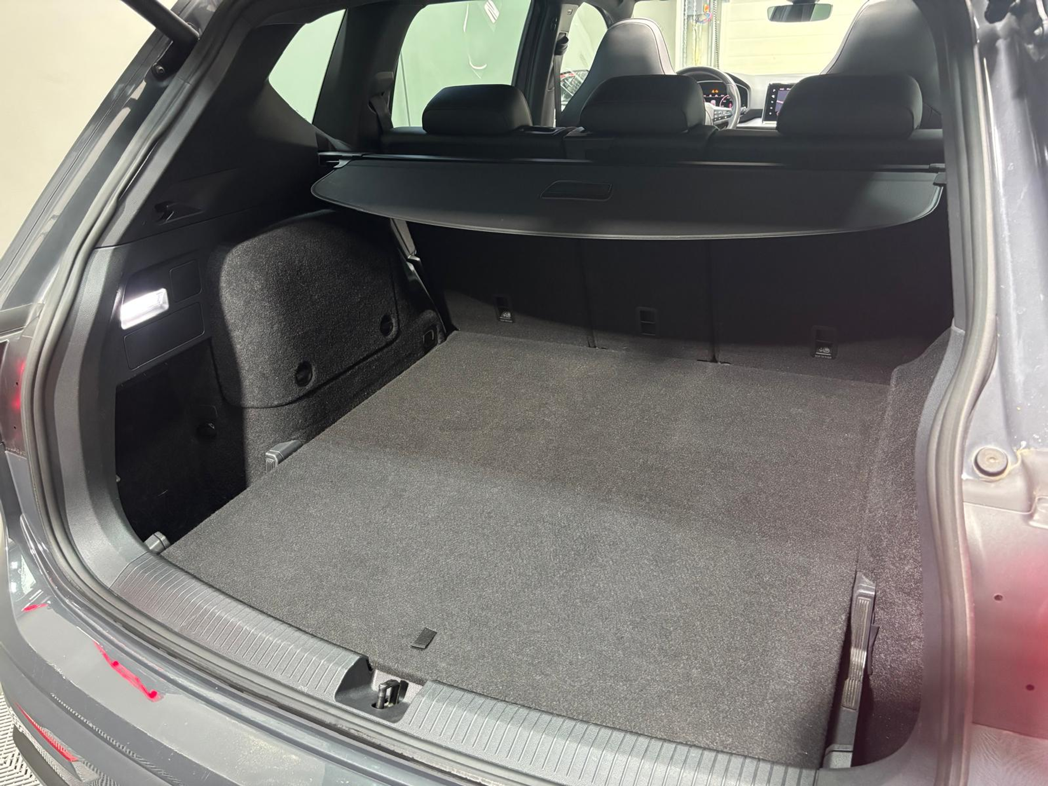 listing desktop thumbnail image 14