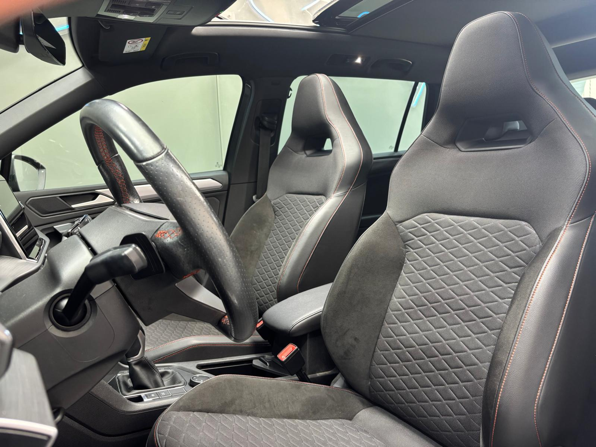 listing desktop thumbnail image 12