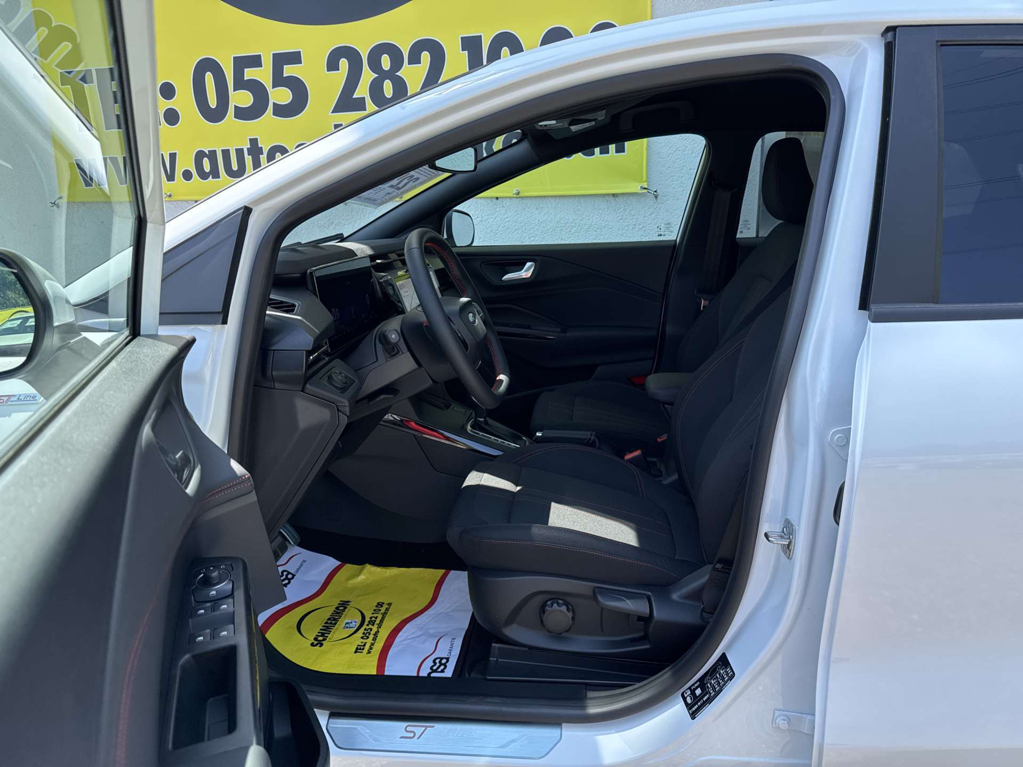 listing desktop thumbnail image 6