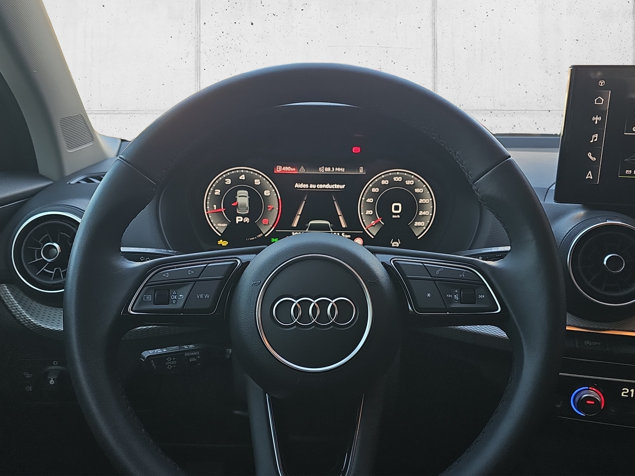 listing desktop thumbnail image 14