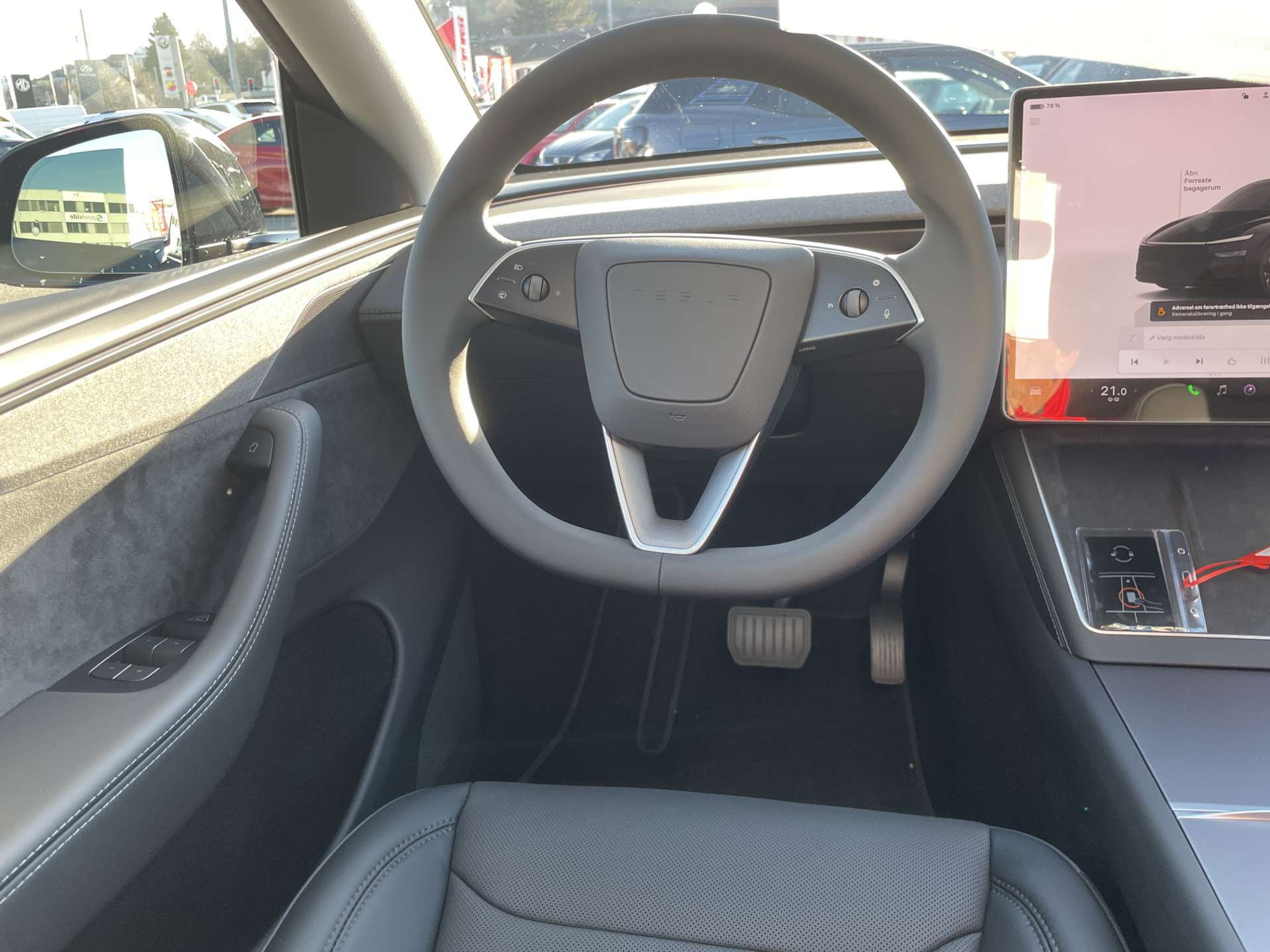 listing desktop thumbnail image 15