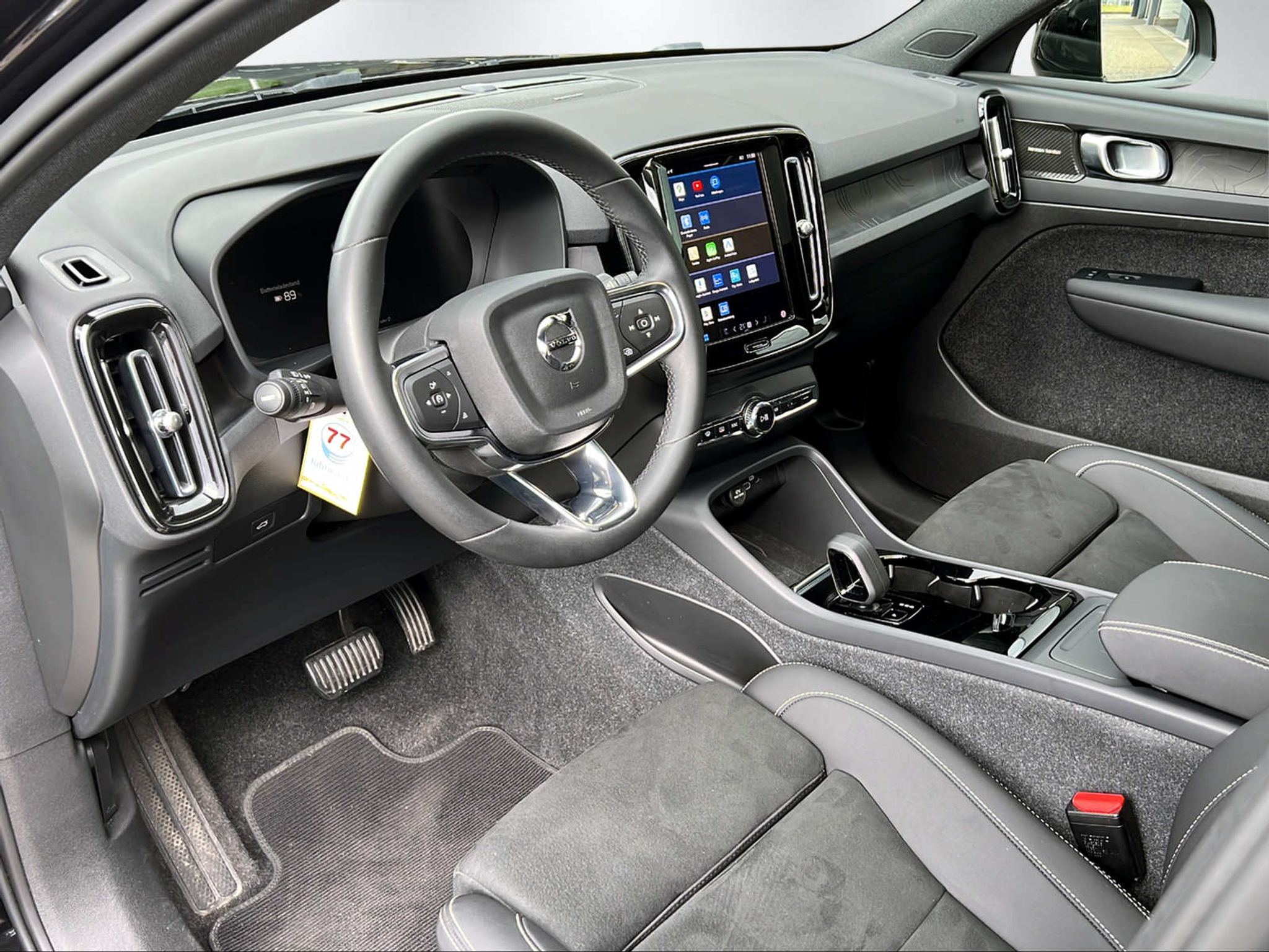 listing desktop thumbnail image 13