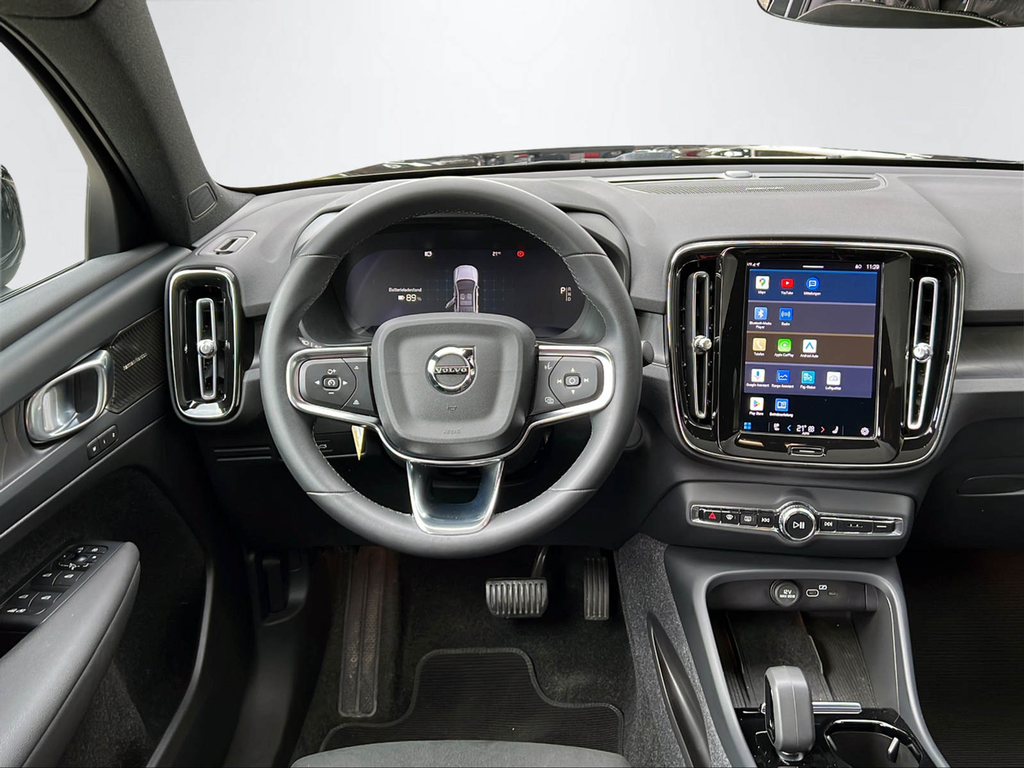 listing desktop thumbnail image 12