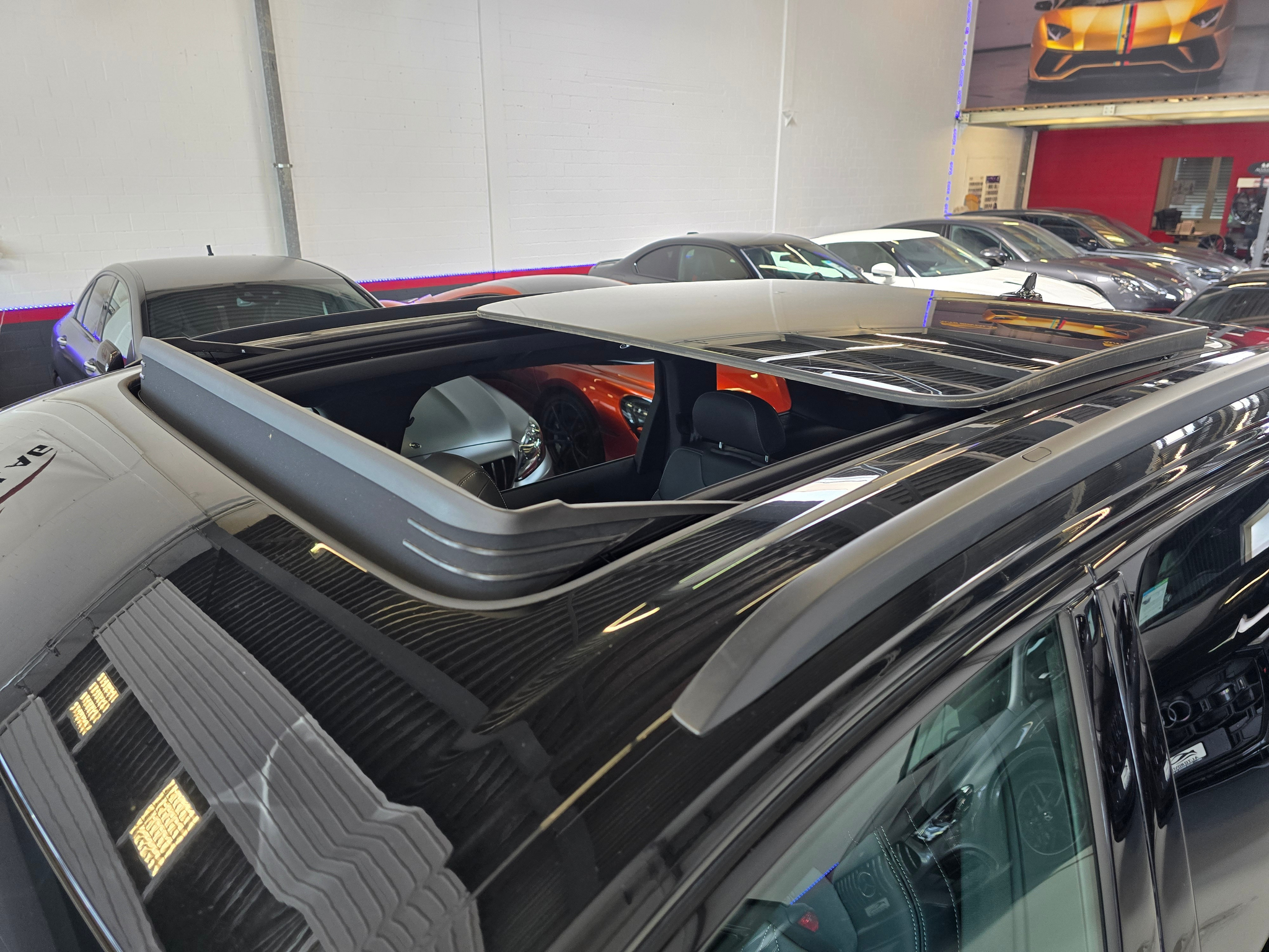 listing desktop thumbnail image 28