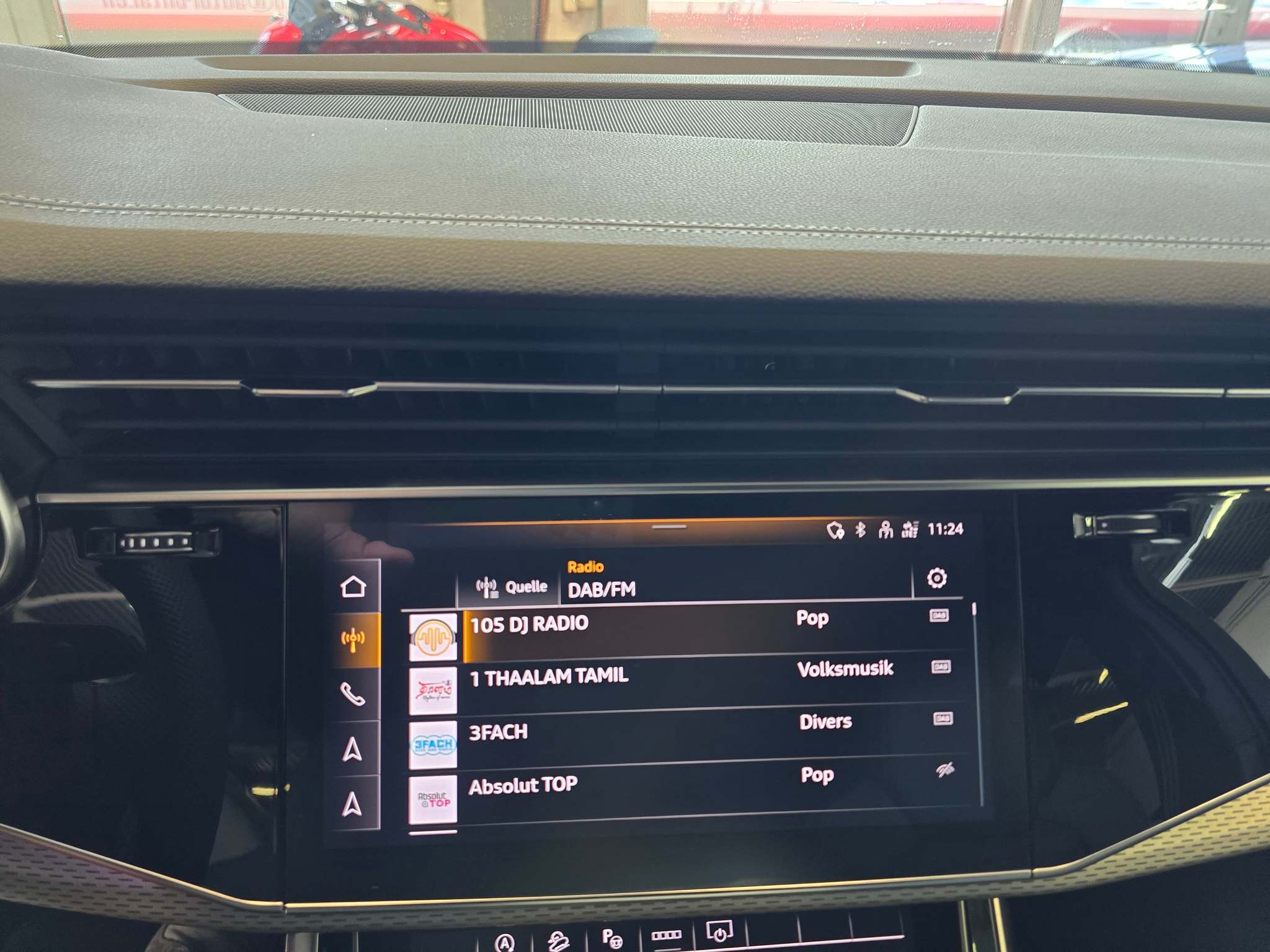 listing desktop thumbnail image 14