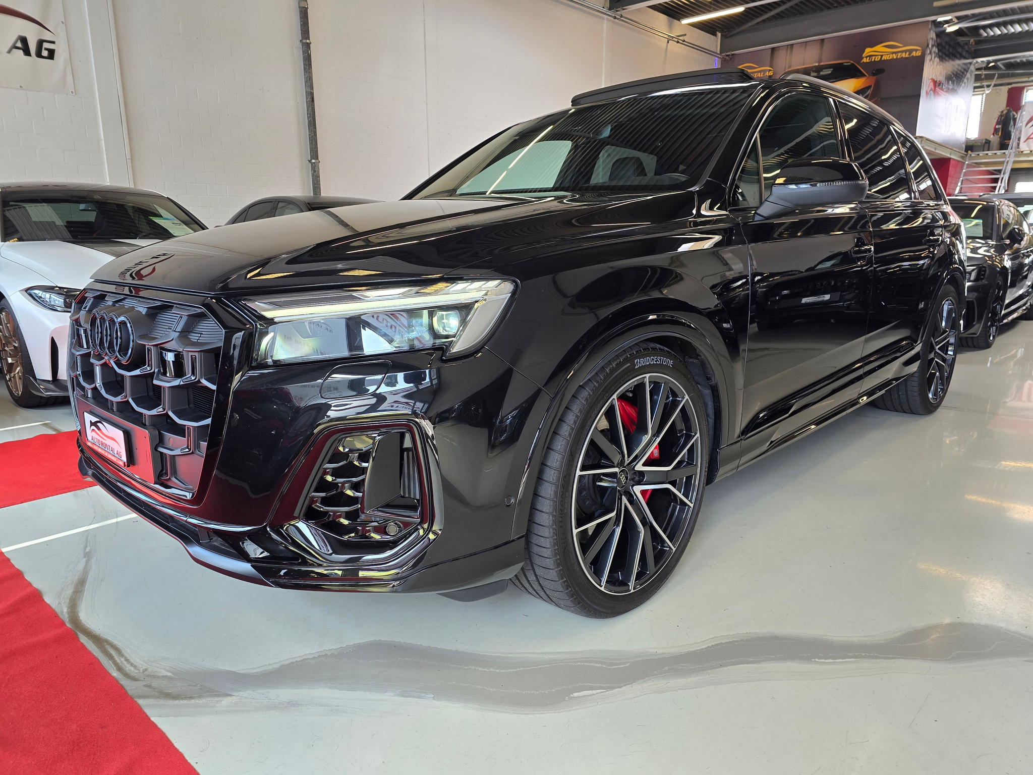 listing desktop thumbnail image 2