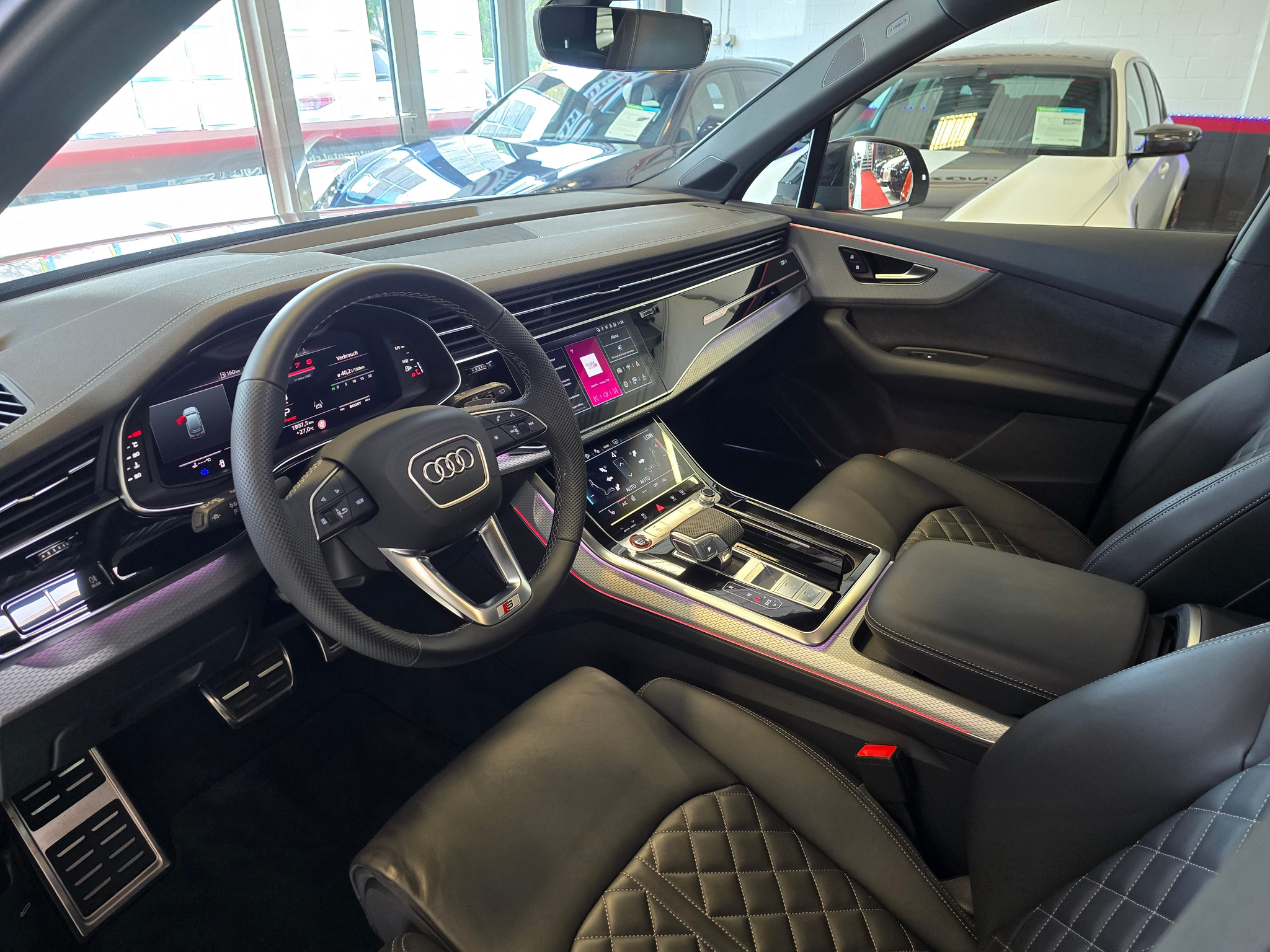 listing desktop thumbnail image 8