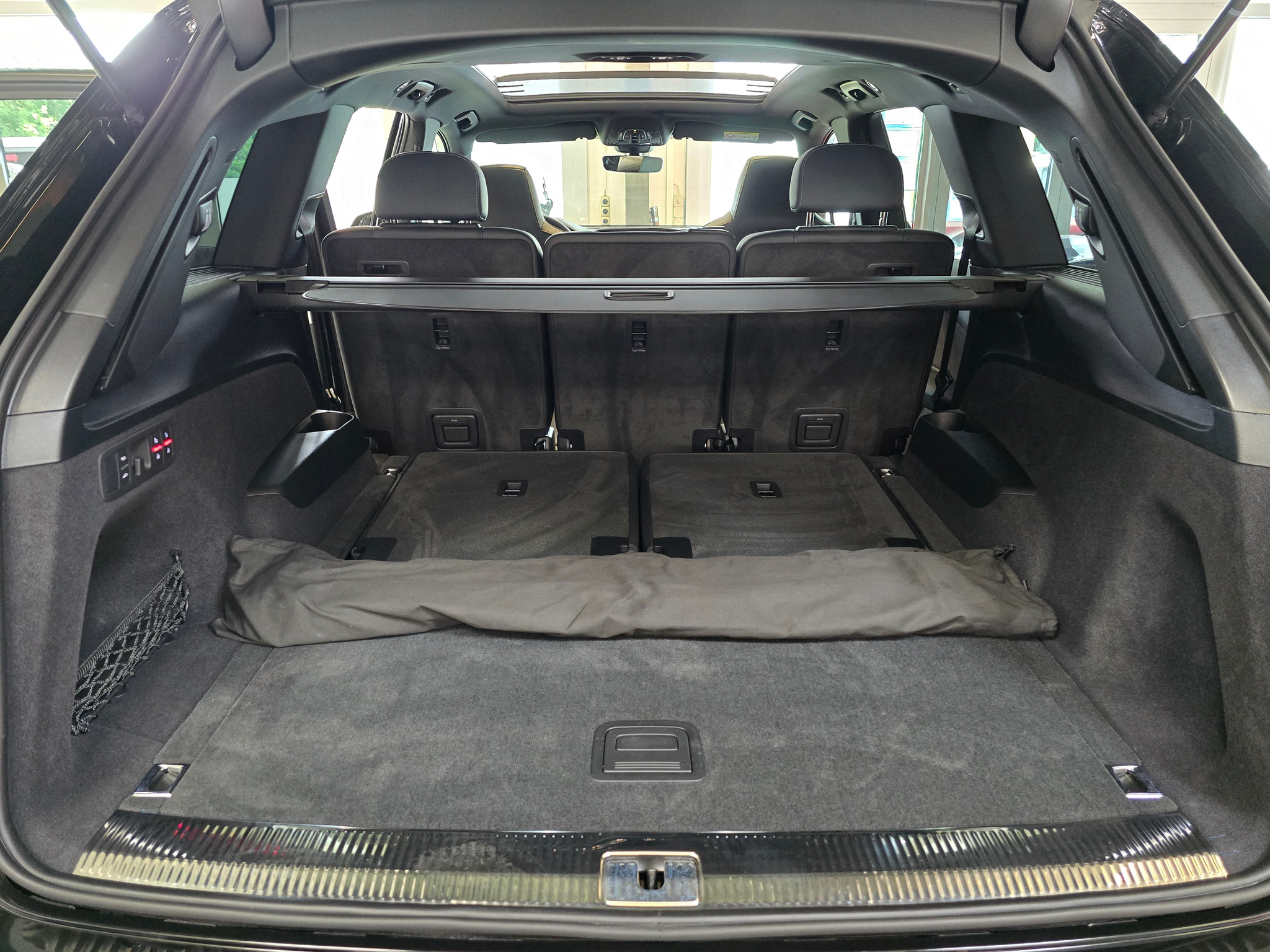 listing desktop thumbnail image 24