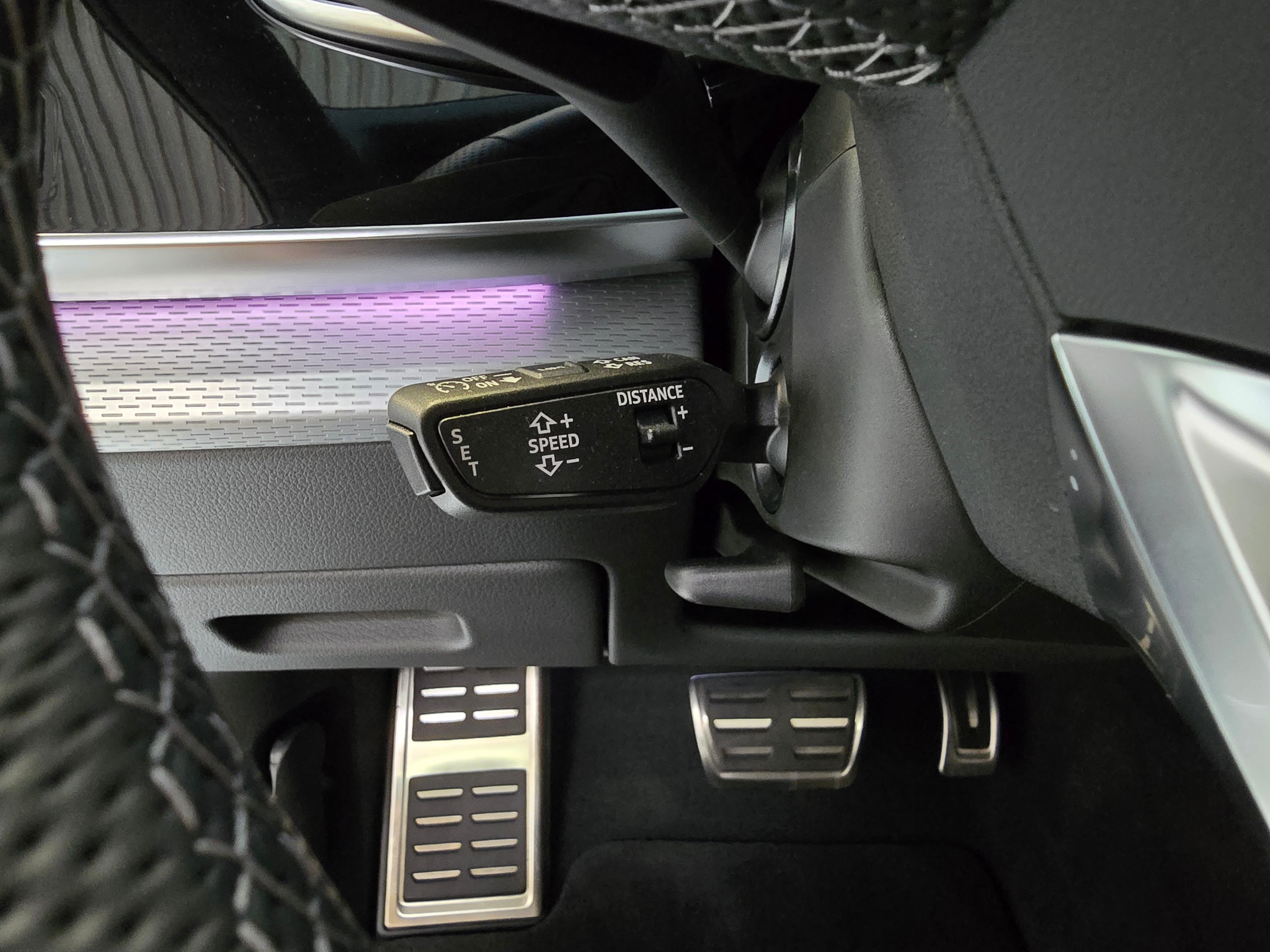 listing desktop thumbnail image 10