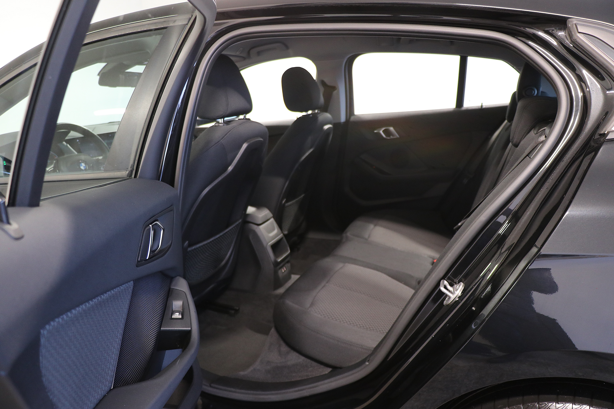 car-image-13