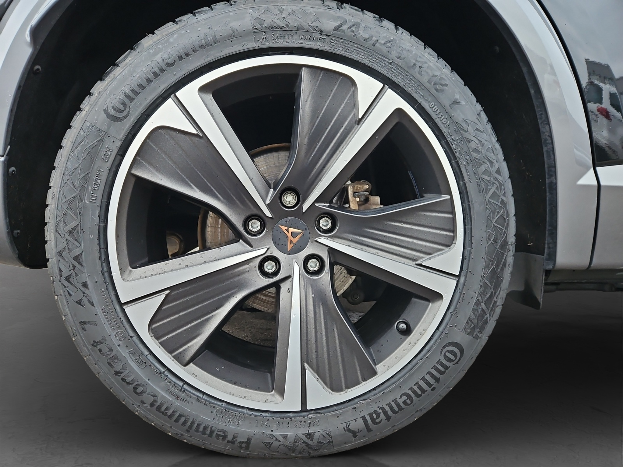 listing desktop thumbnail image 10