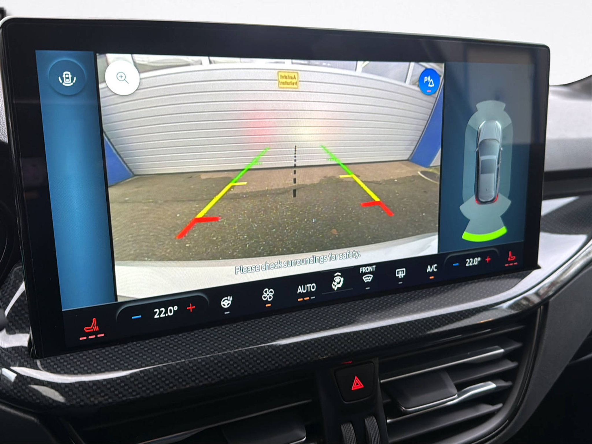 listing desktop thumbnail image 17