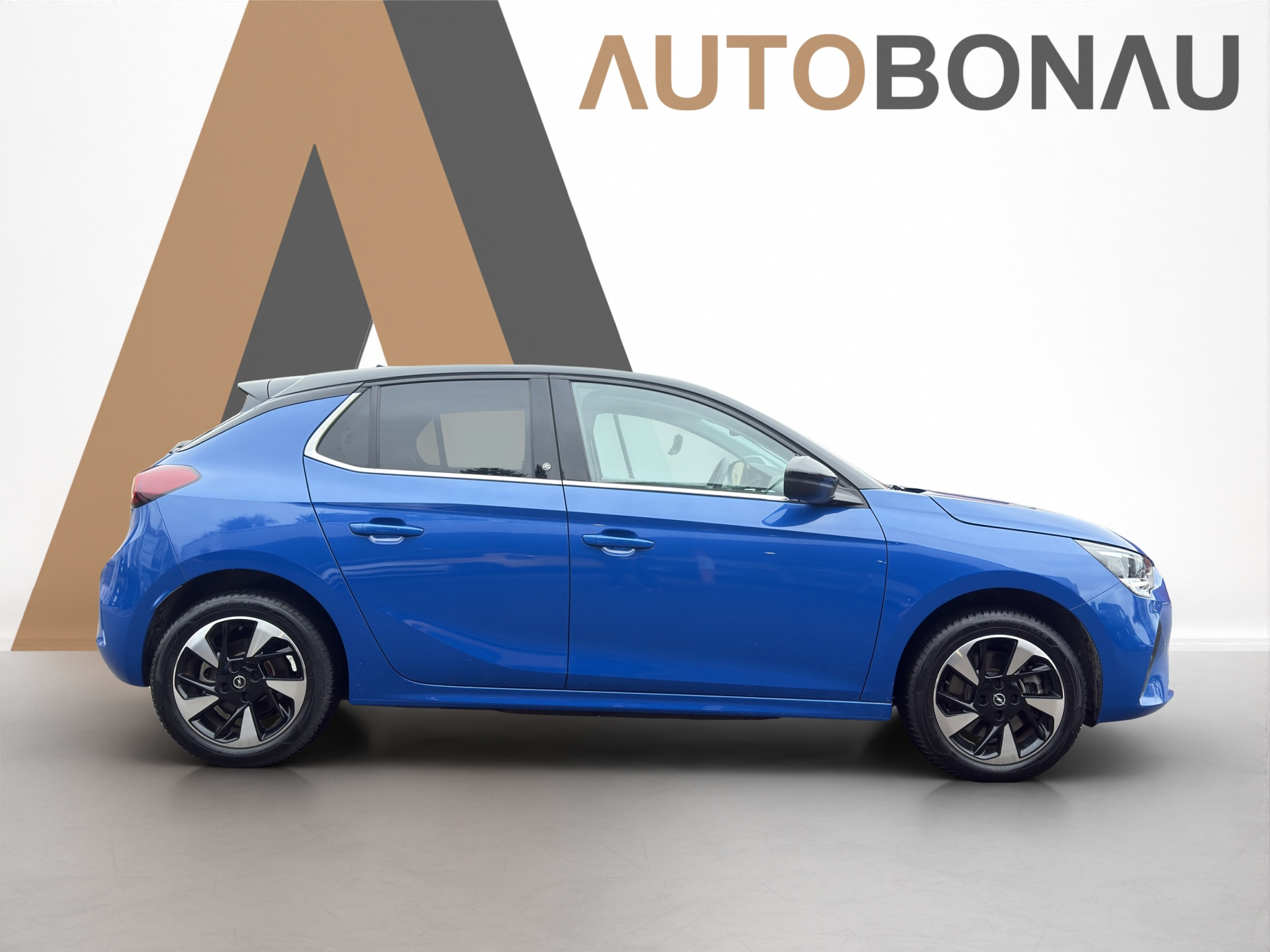 listing desktop thumbnail image 5