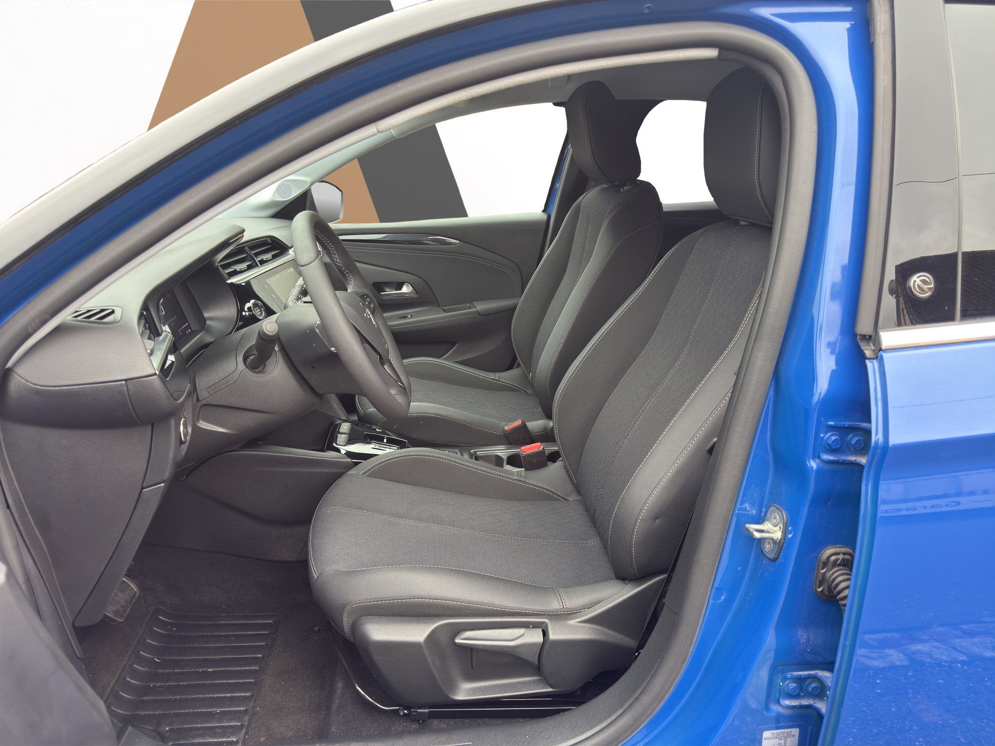 listing desktop thumbnail image 8