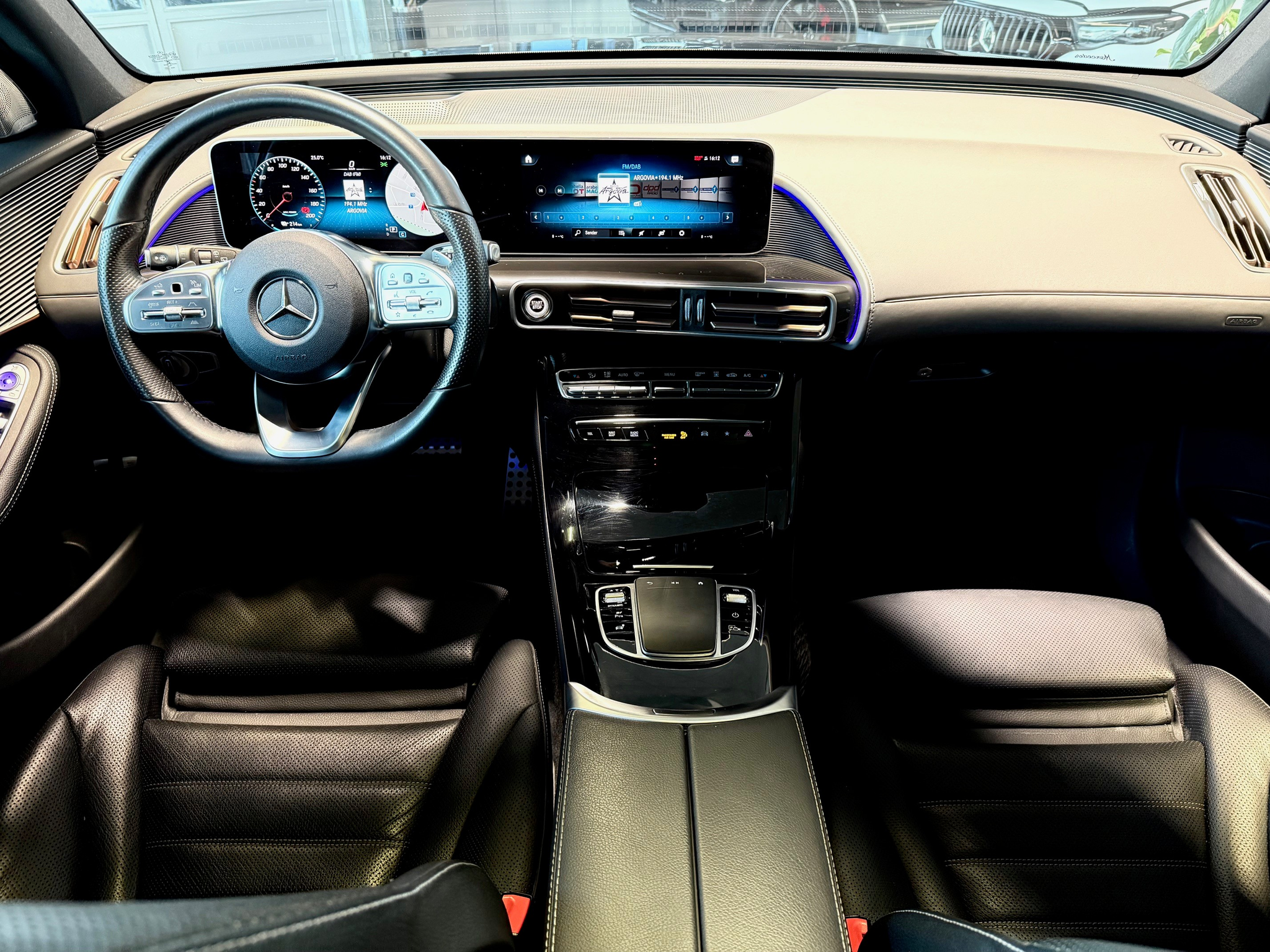 listing desktop thumbnail image 14