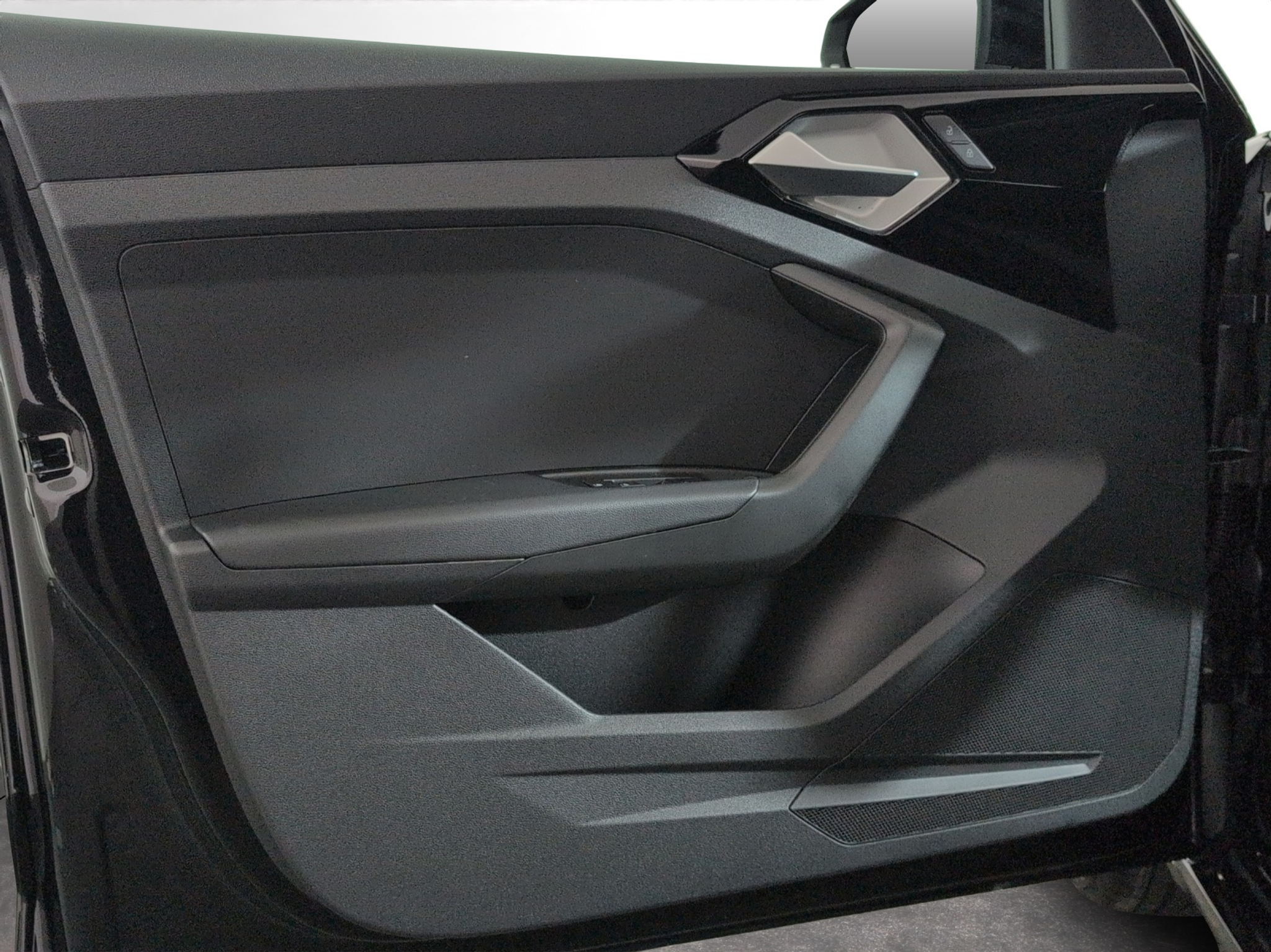 listing desktop thumbnail image 13