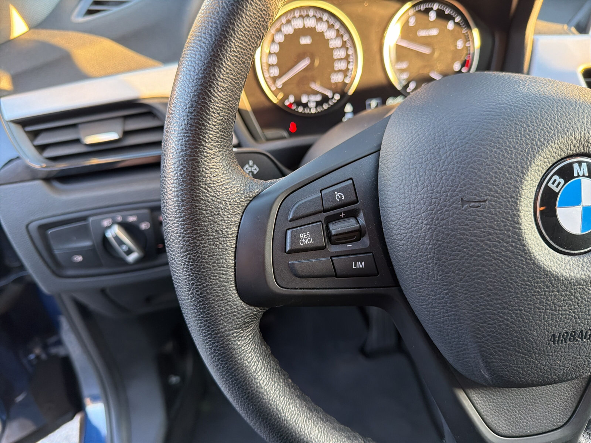 listing desktop thumbnail image 14