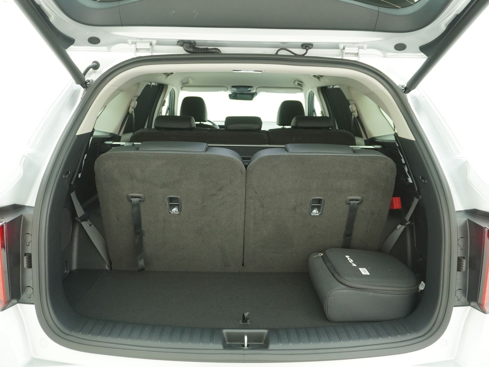 listing desktop thumbnail image 12