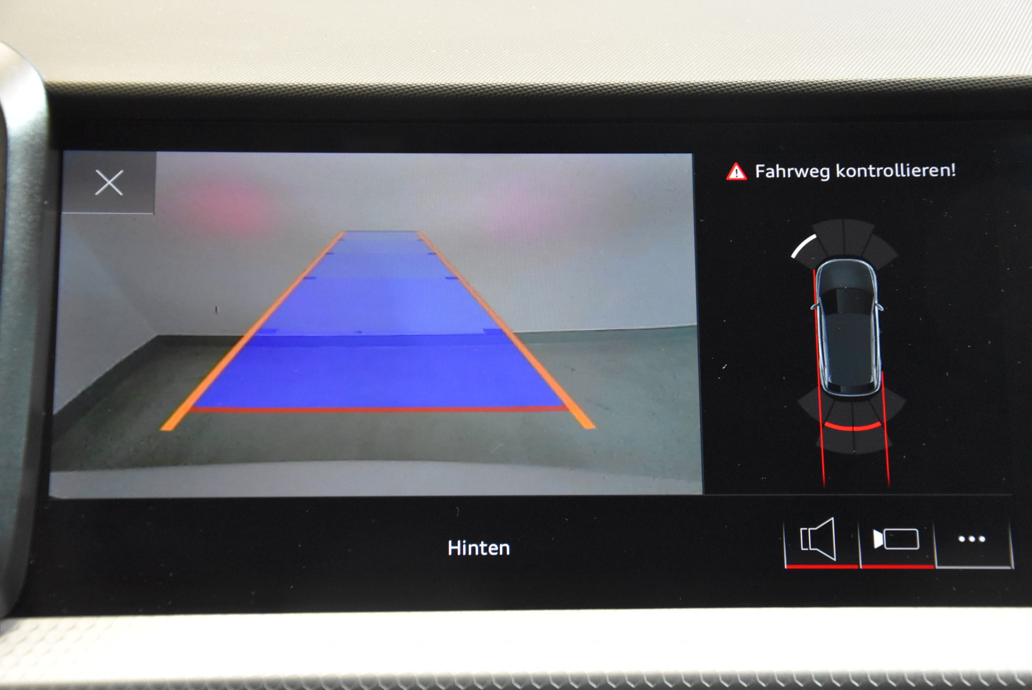 listing desktop thumbnail image 7