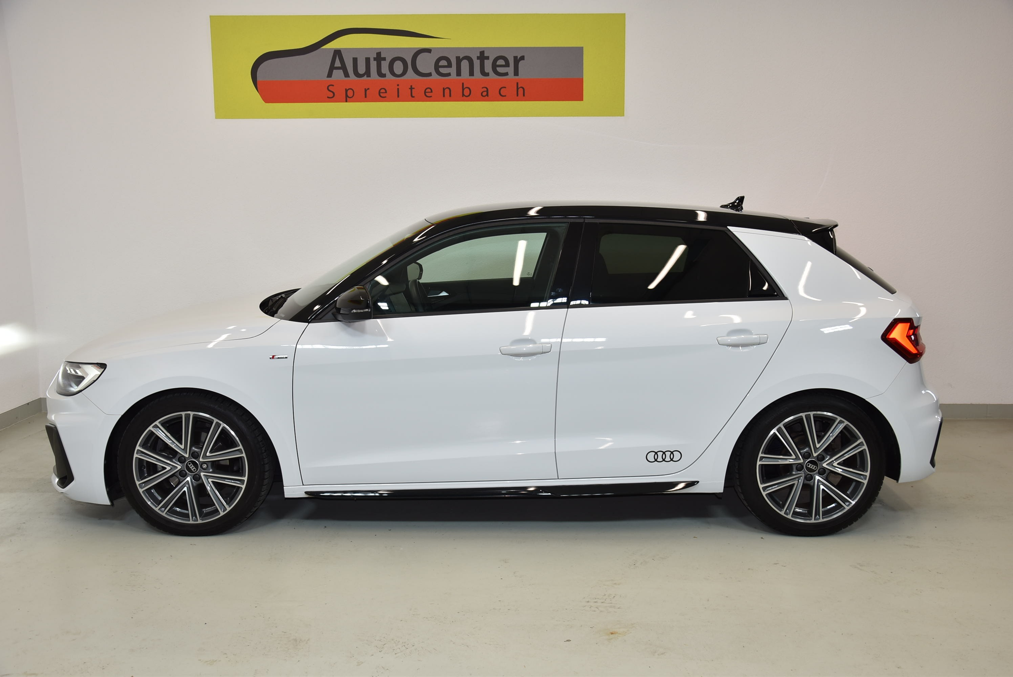 listing desktop thumbnail image 14