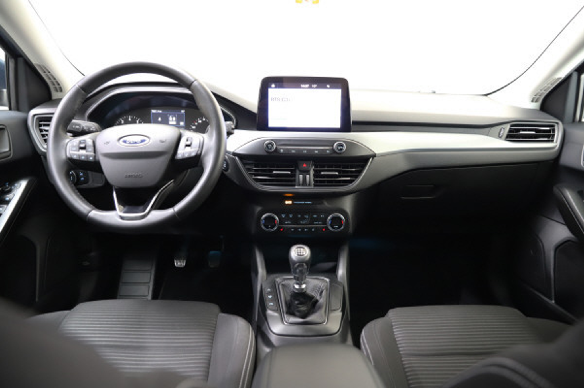 listing desktop thumbnail image 9