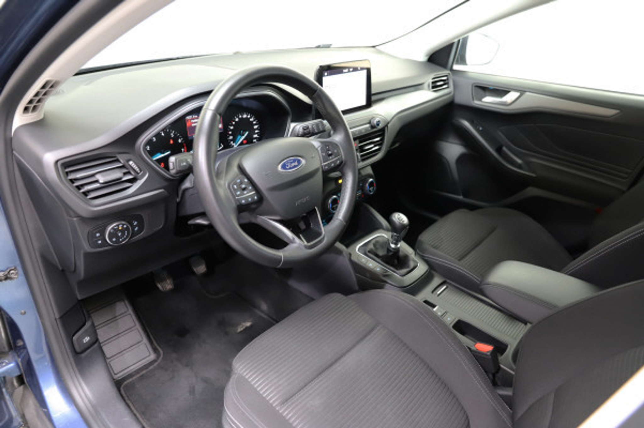 listing desktop thumbnail image 7