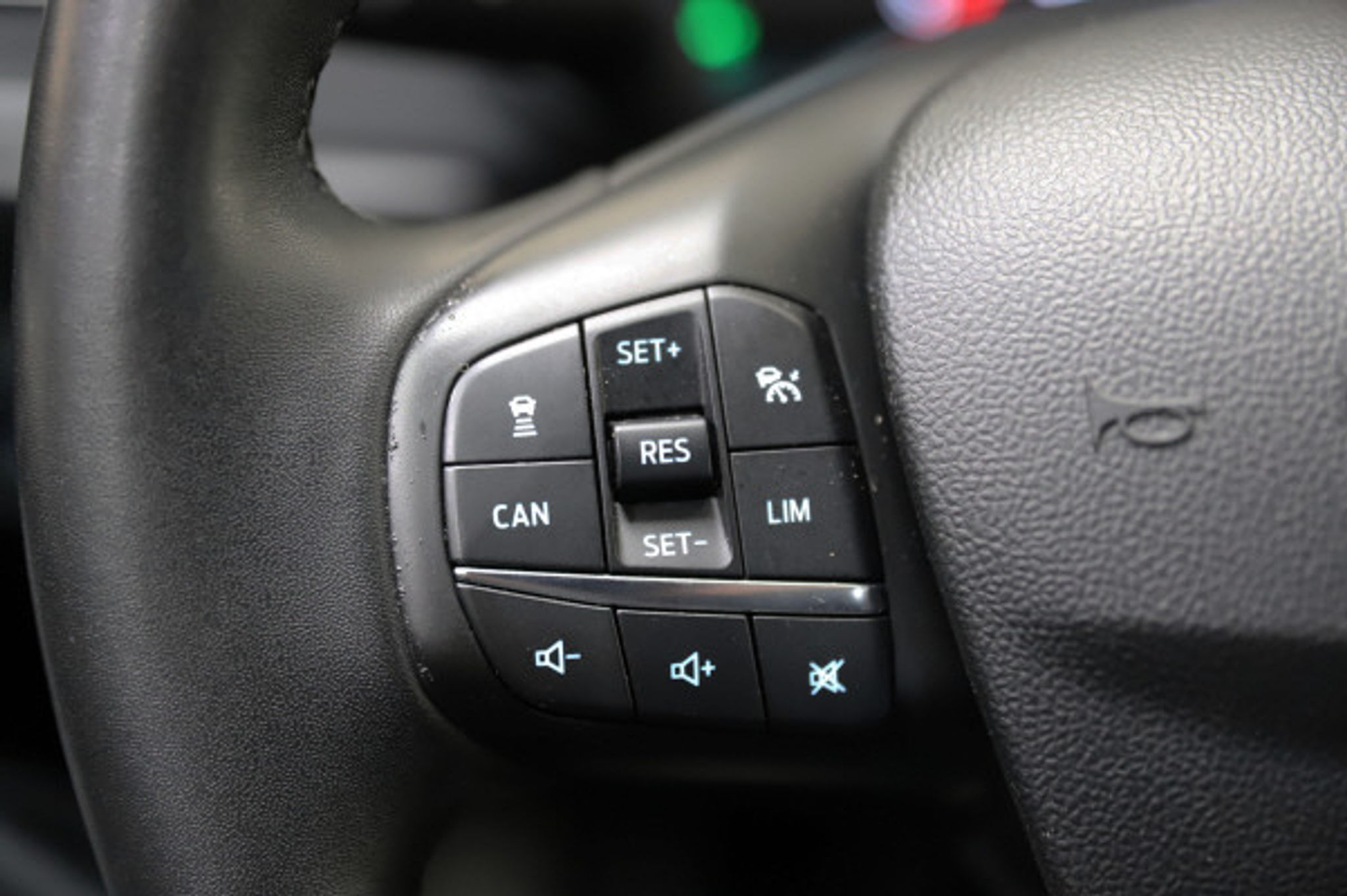 listing desktop thumbnail image 13