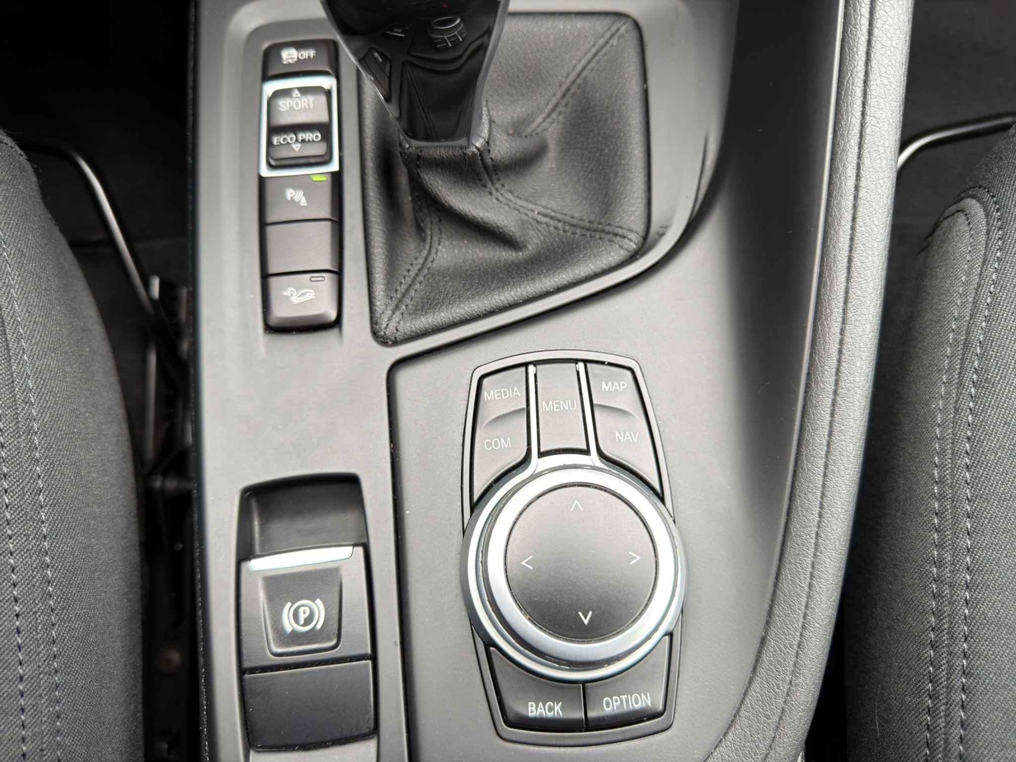 listing desktop thumbnail image 18