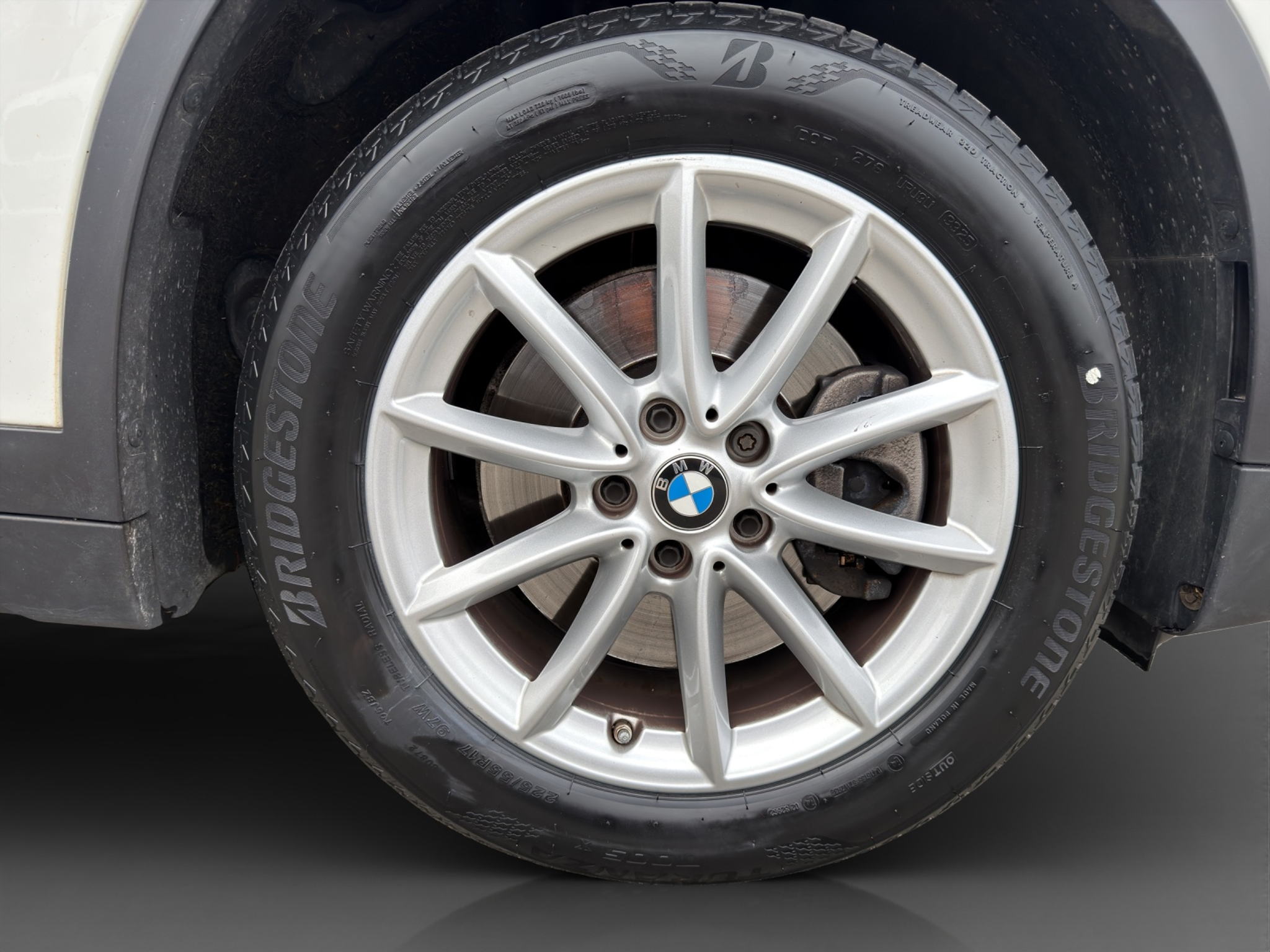 listing desktop thumbnail image 8