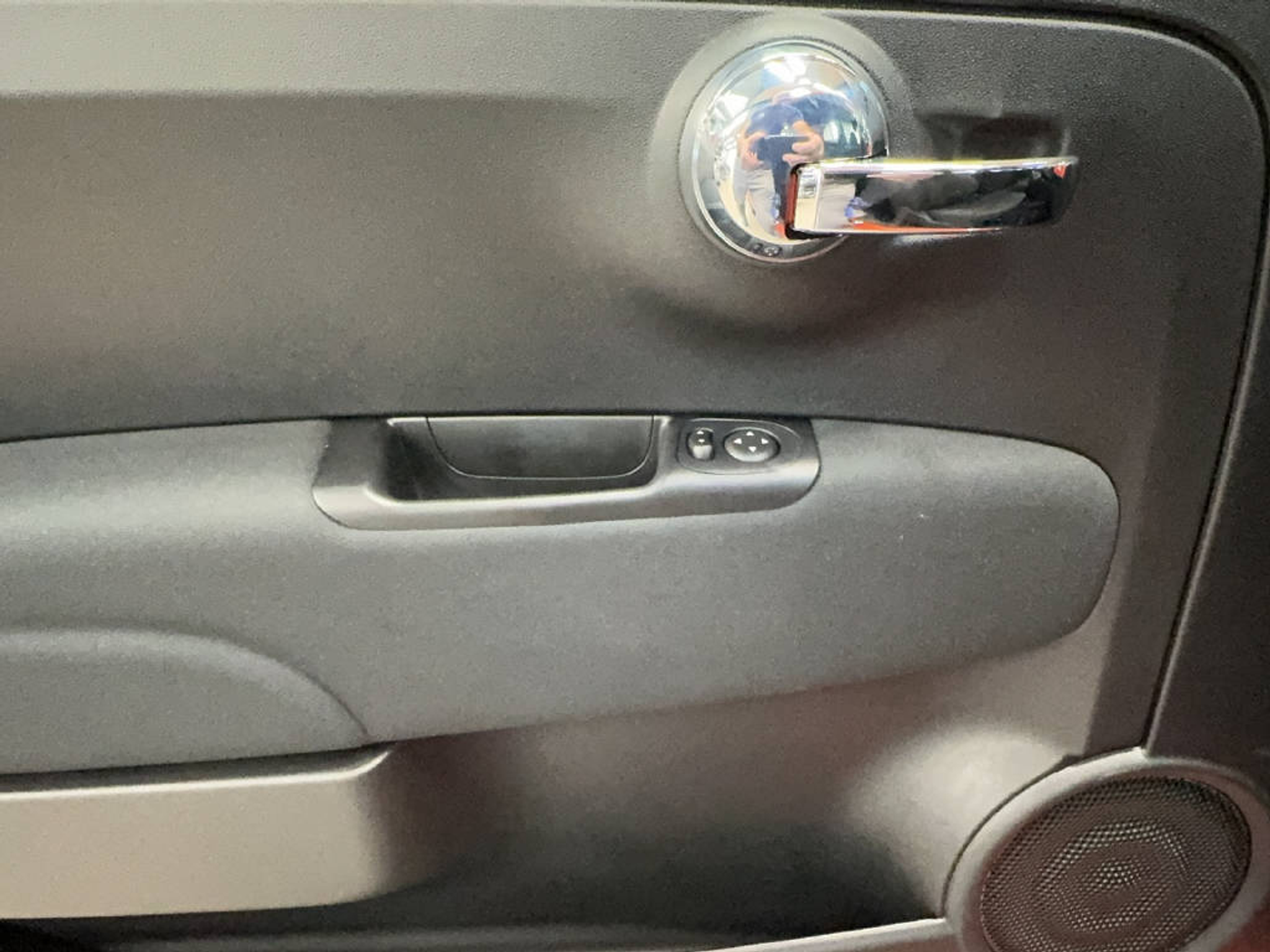 listing desktop thumbnail image 13